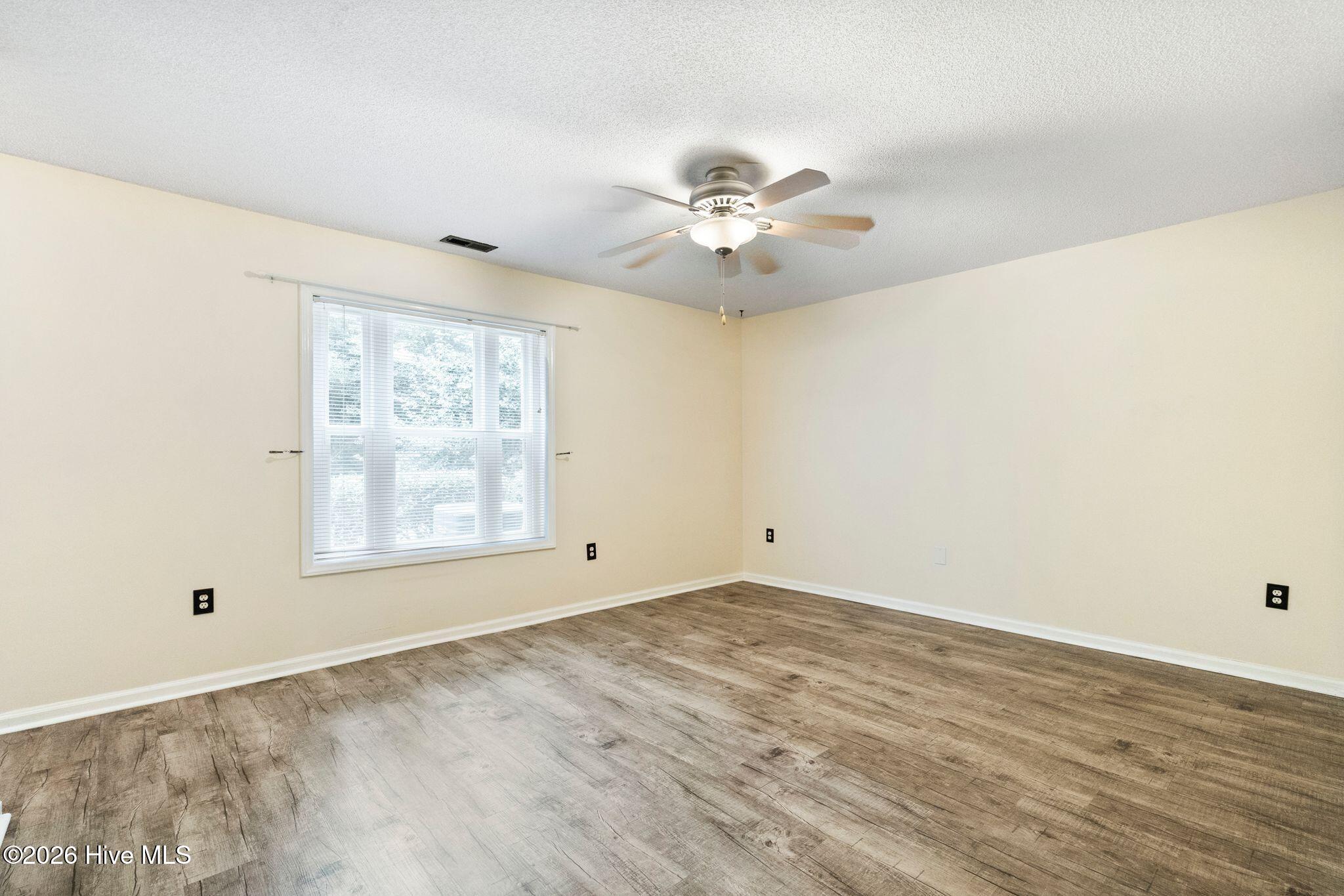 4108 Breezewood Drive Apt 101, Wilmington, NC 28412 – photo 21