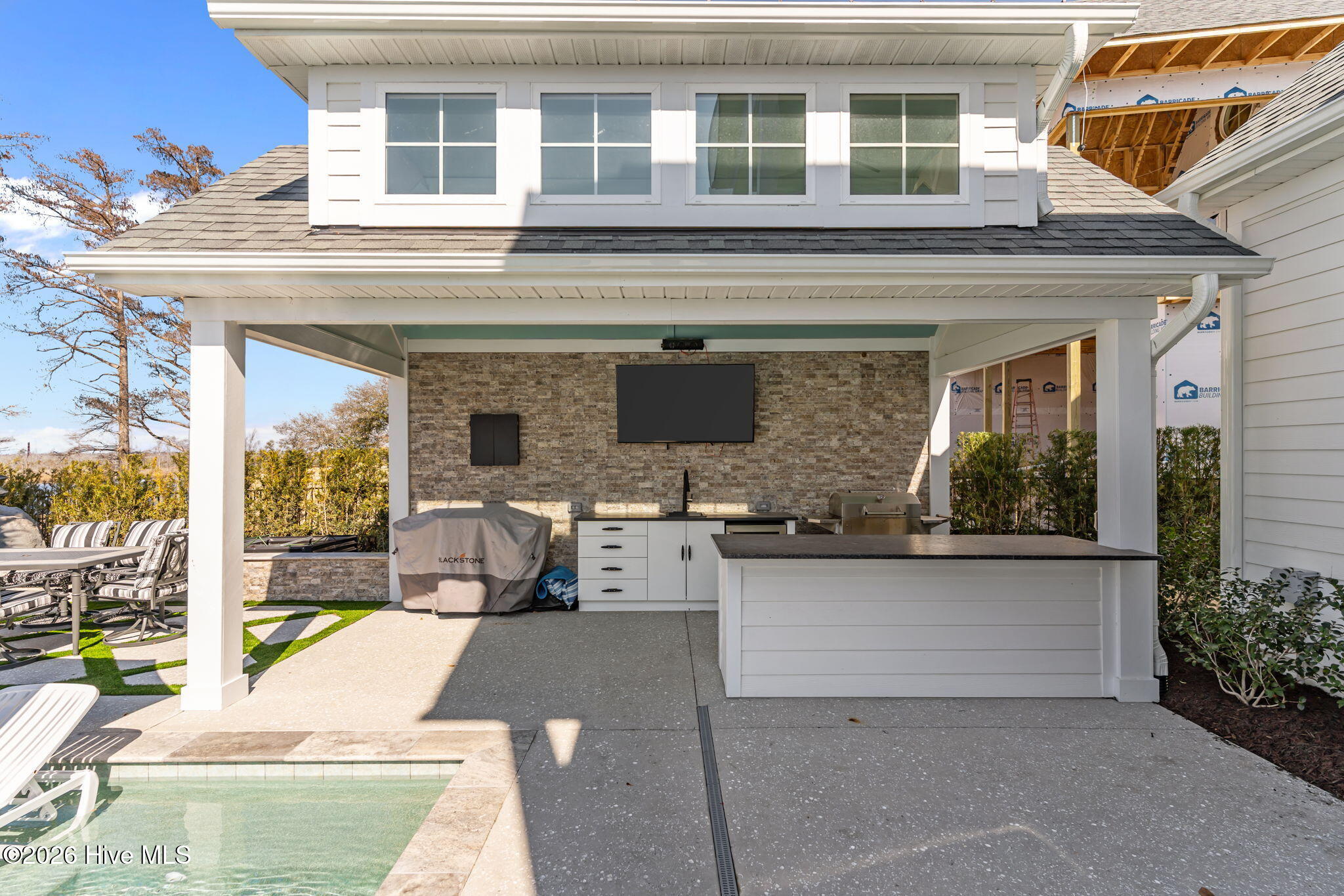 100554448 | Photo 41