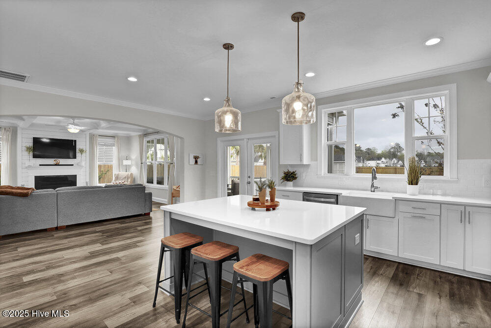 100500102 | Photo 14