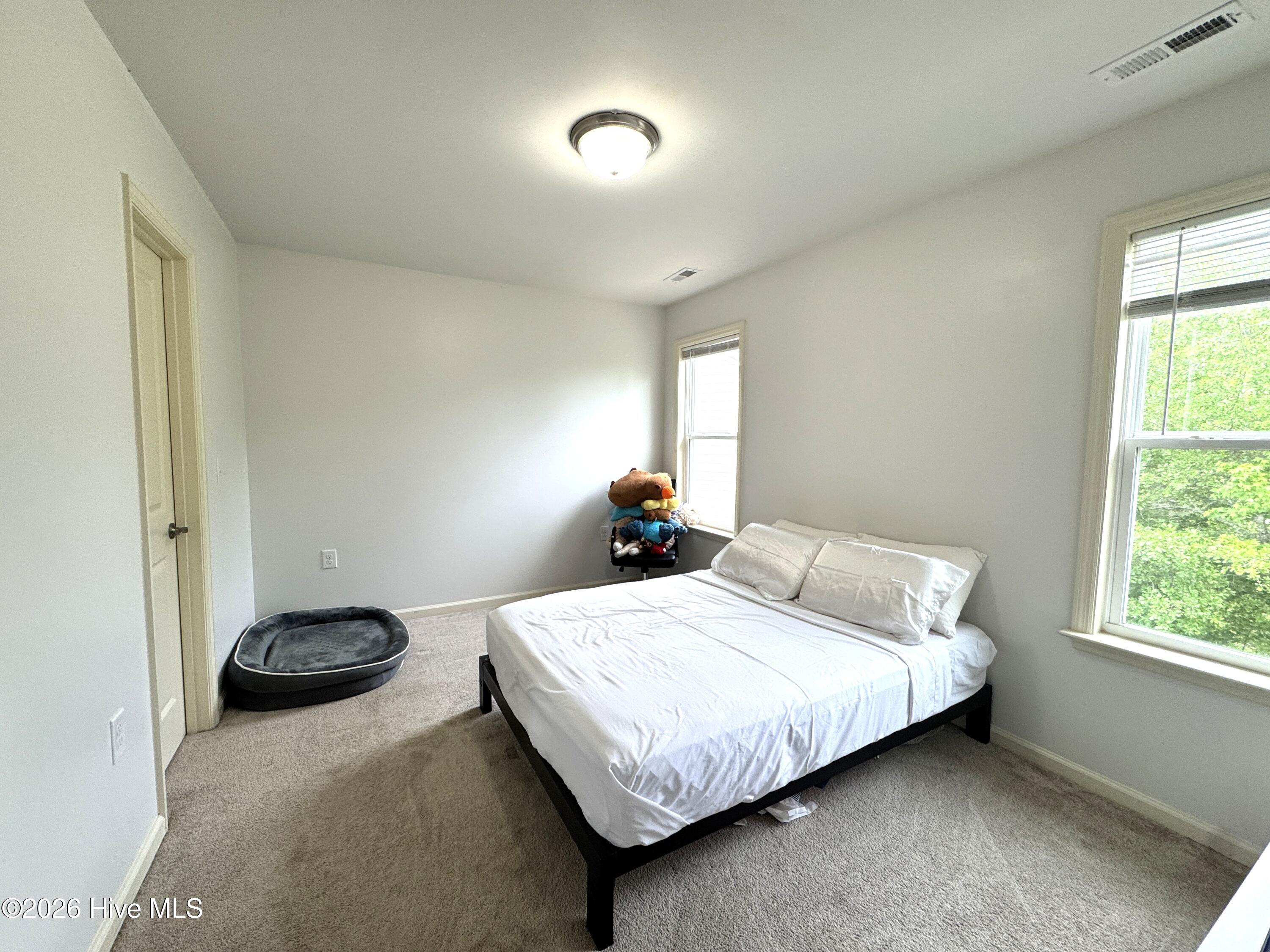 214 Boyington Place Road,Midway Park