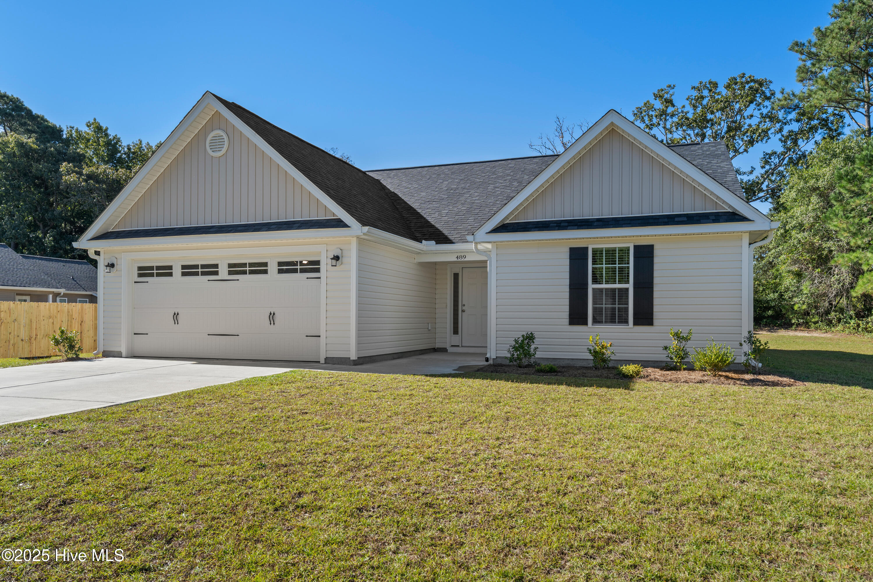 489 Lancaster Woods Drive SW, Supply, NC 28462 – photo 4: 489LancasterWoods-8