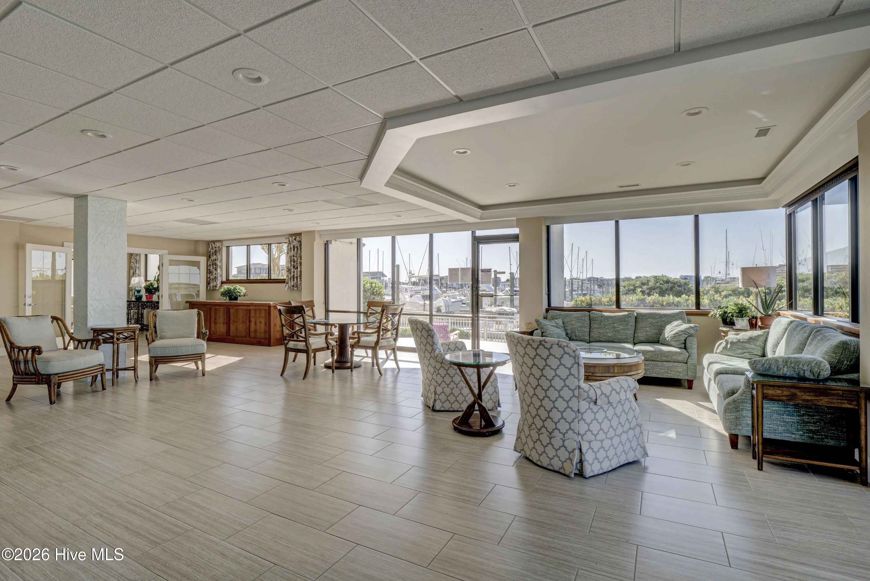 100559794 | Photo 63