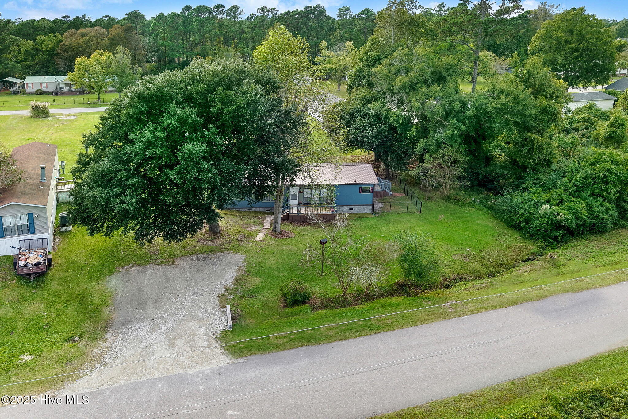 100540035 | Photo 13