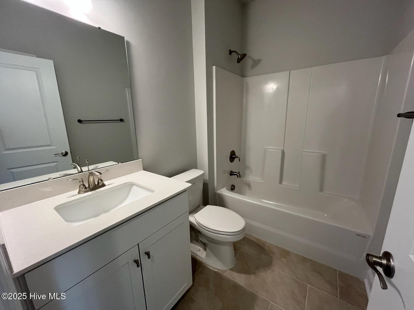 100420761 | Photo 21