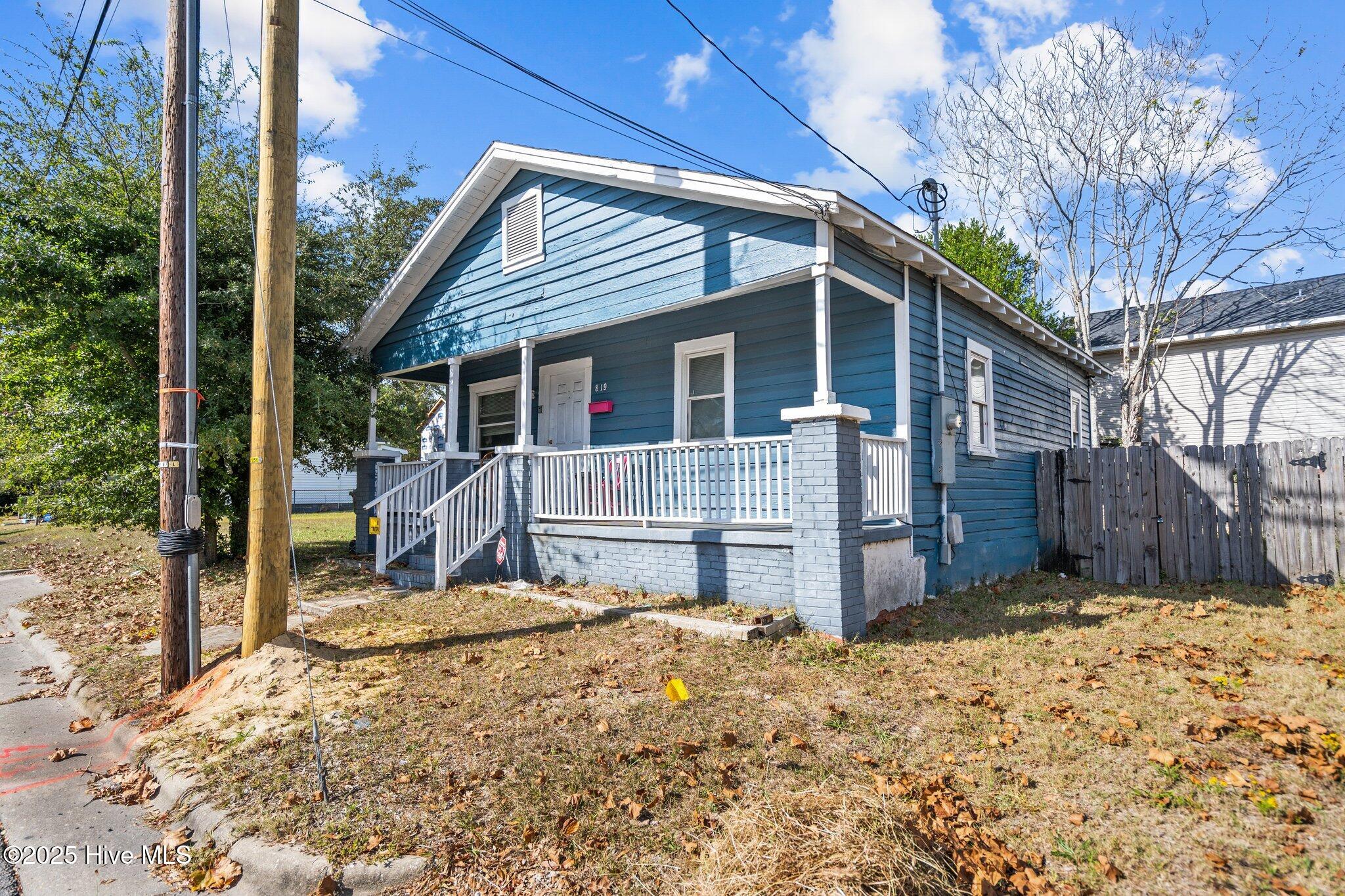 Homes for sale in Wilmington, NC | 819 Wooster St, Wilmington, NC 28401 | MLS# 100489473