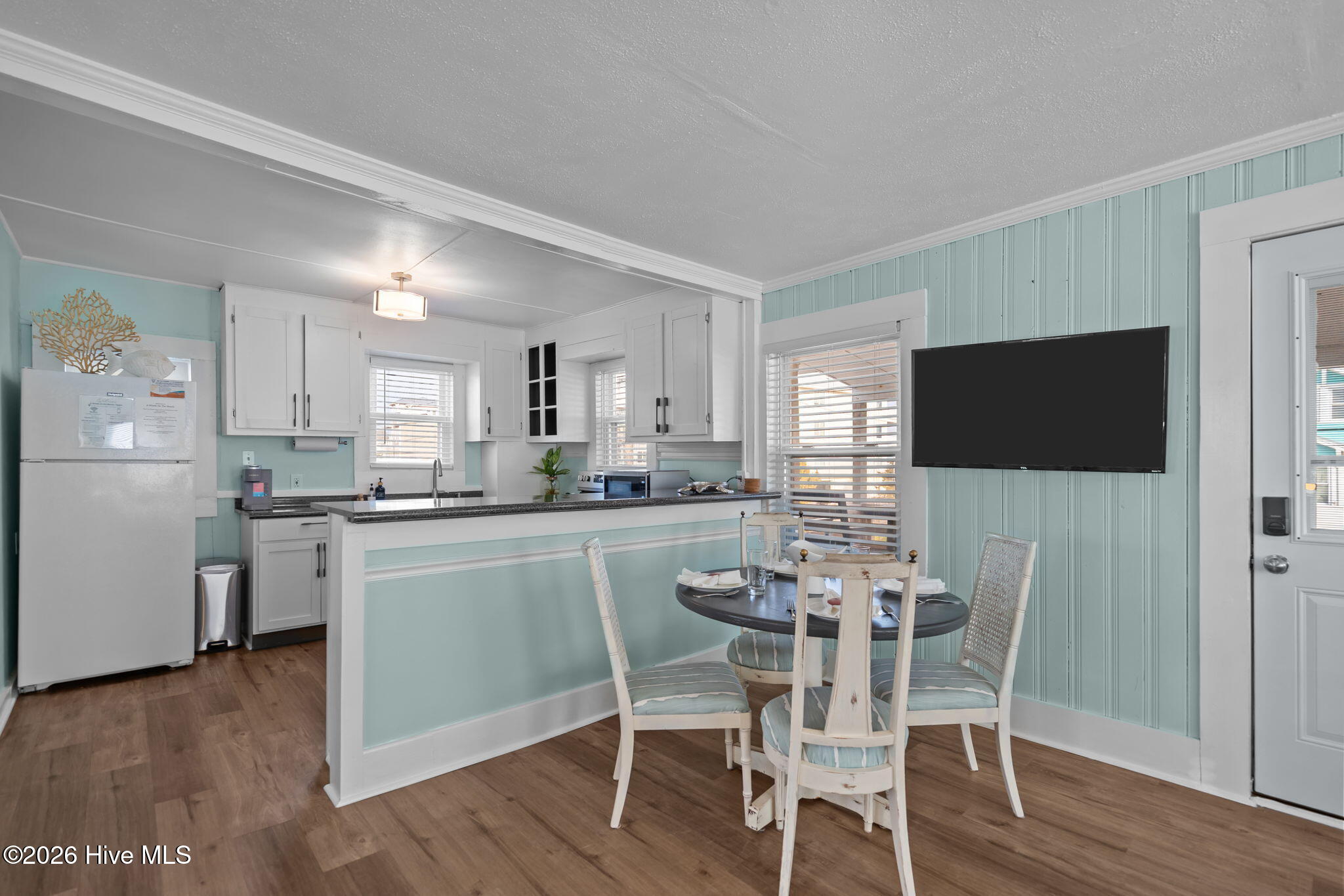 100552359 | Photo 13