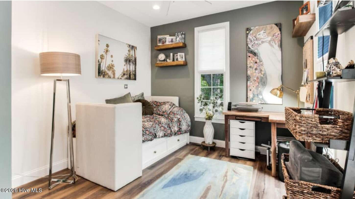 100539147 | Photo 26