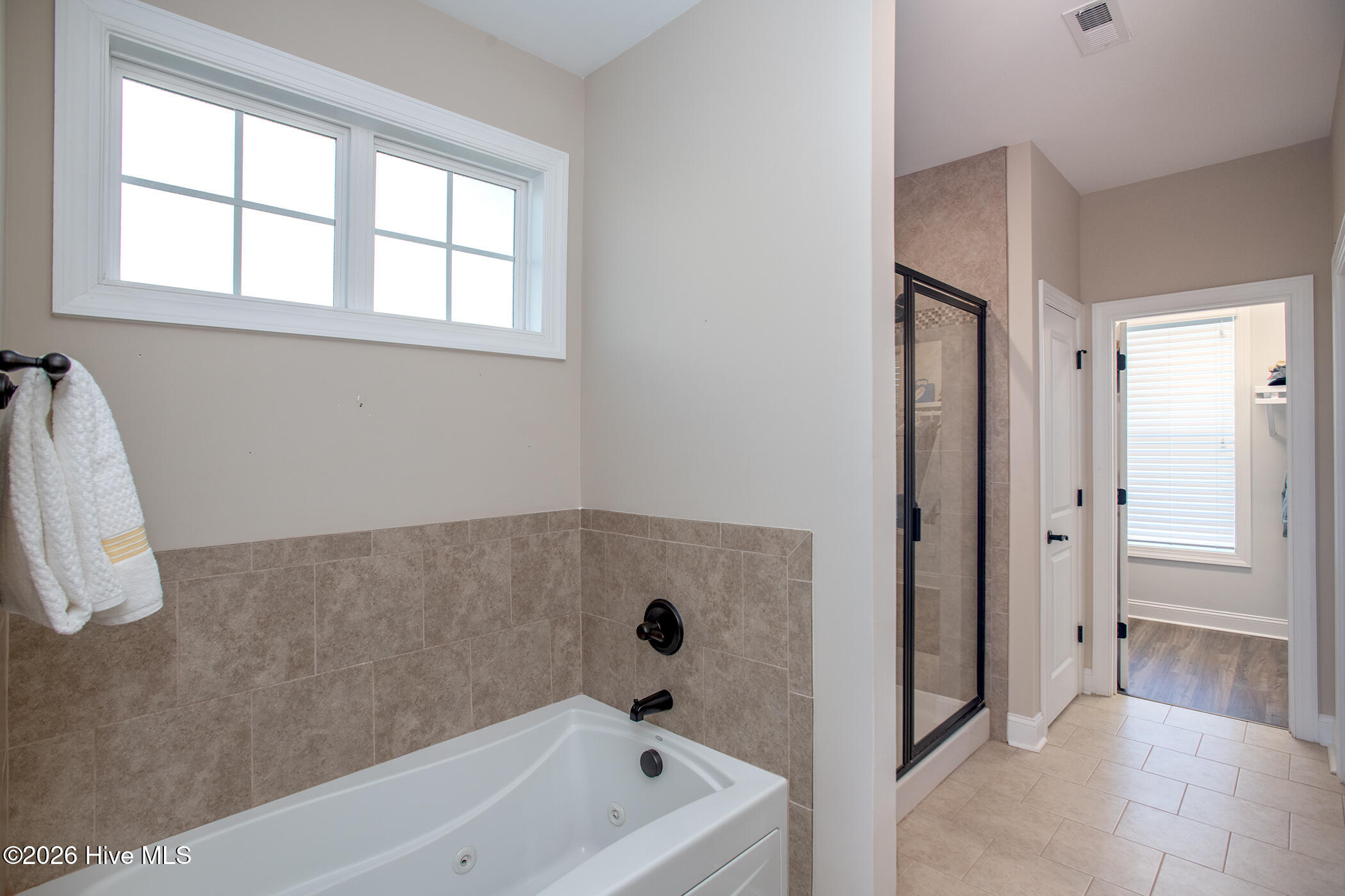 101 SCOUTS BEND (22)