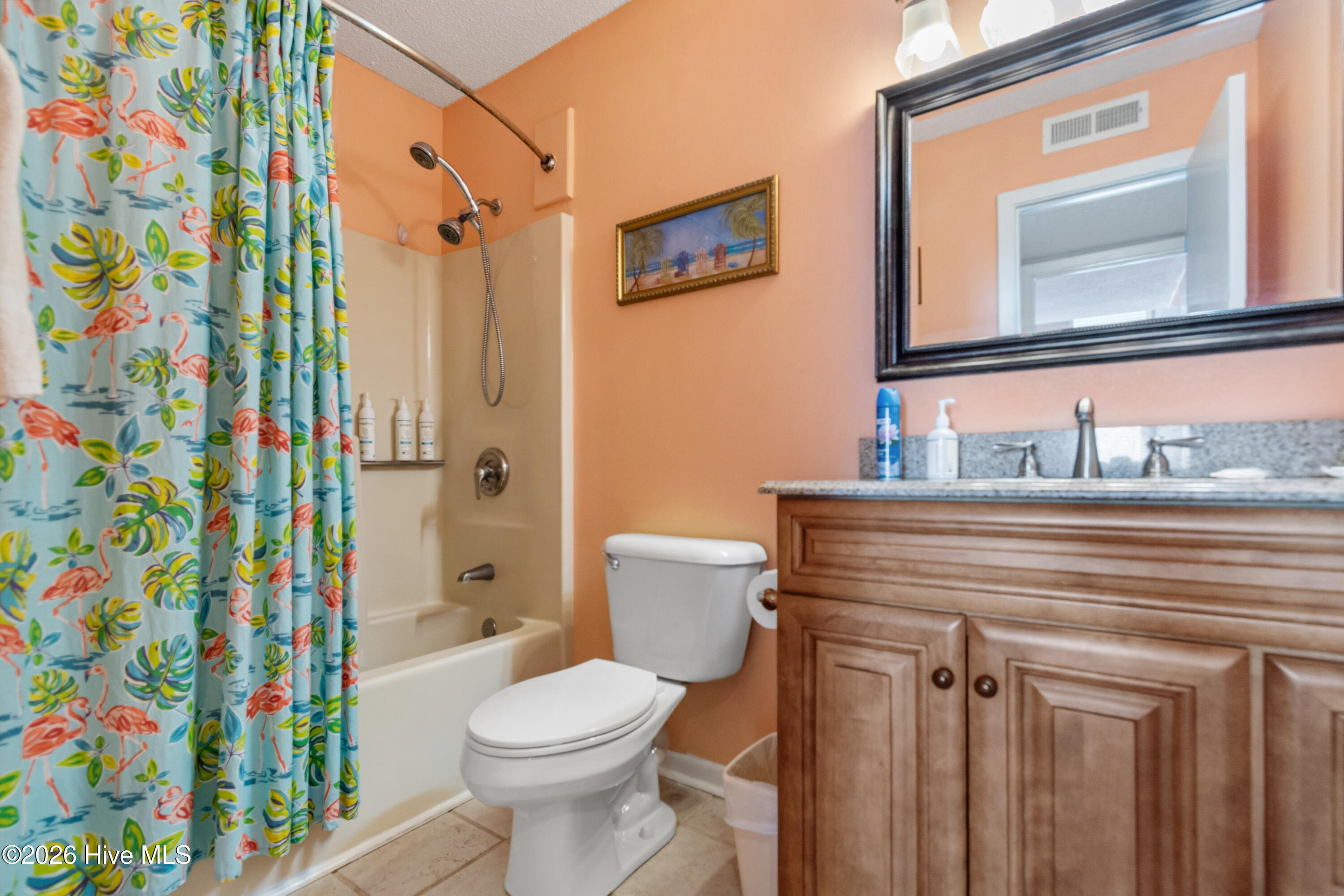 100567580 | Photo 15