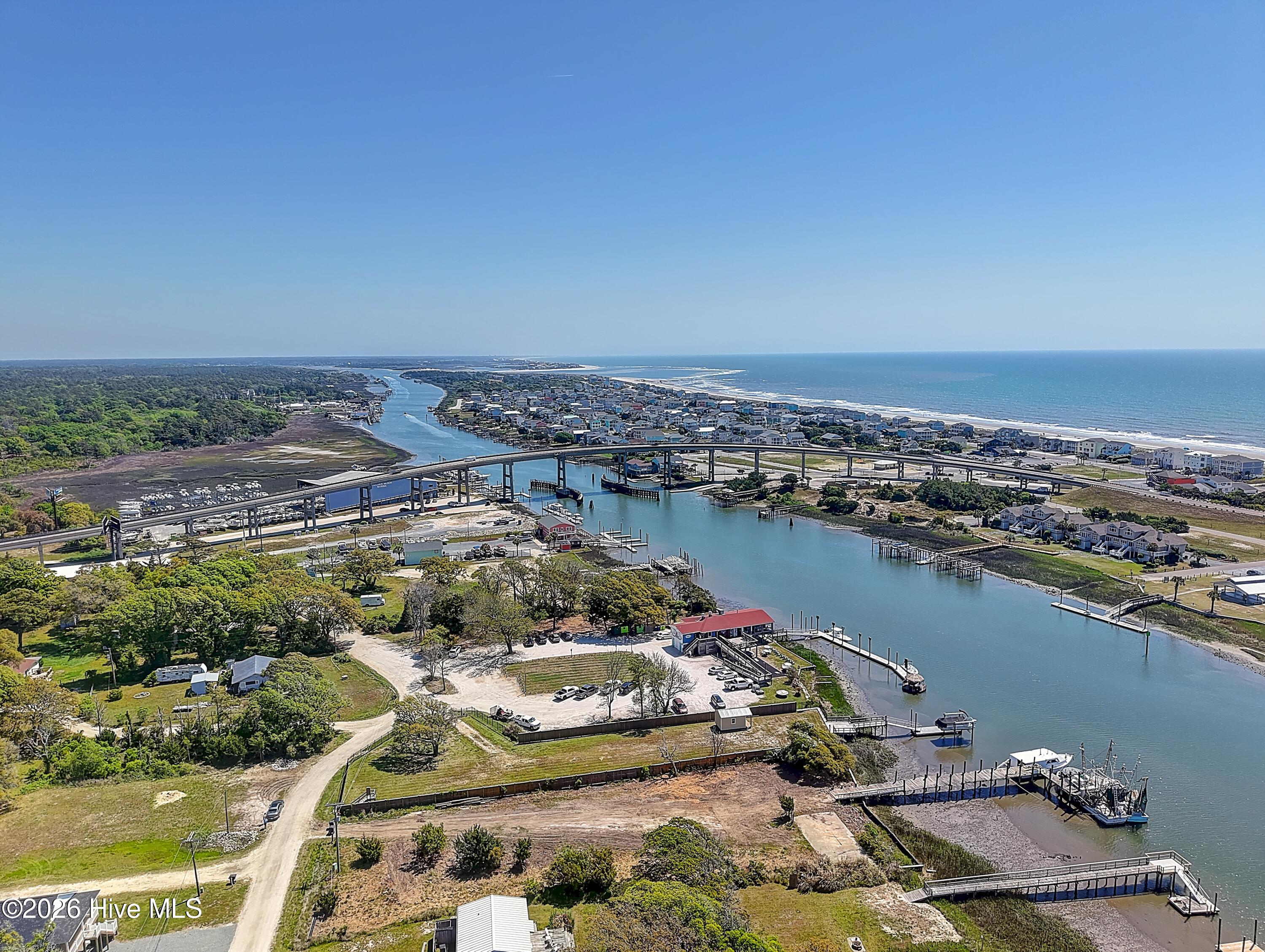 100567874 | Photo 14