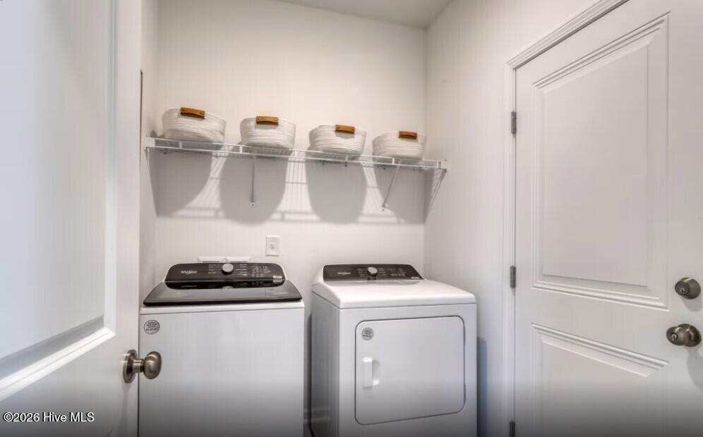 100557105 | Photo 12