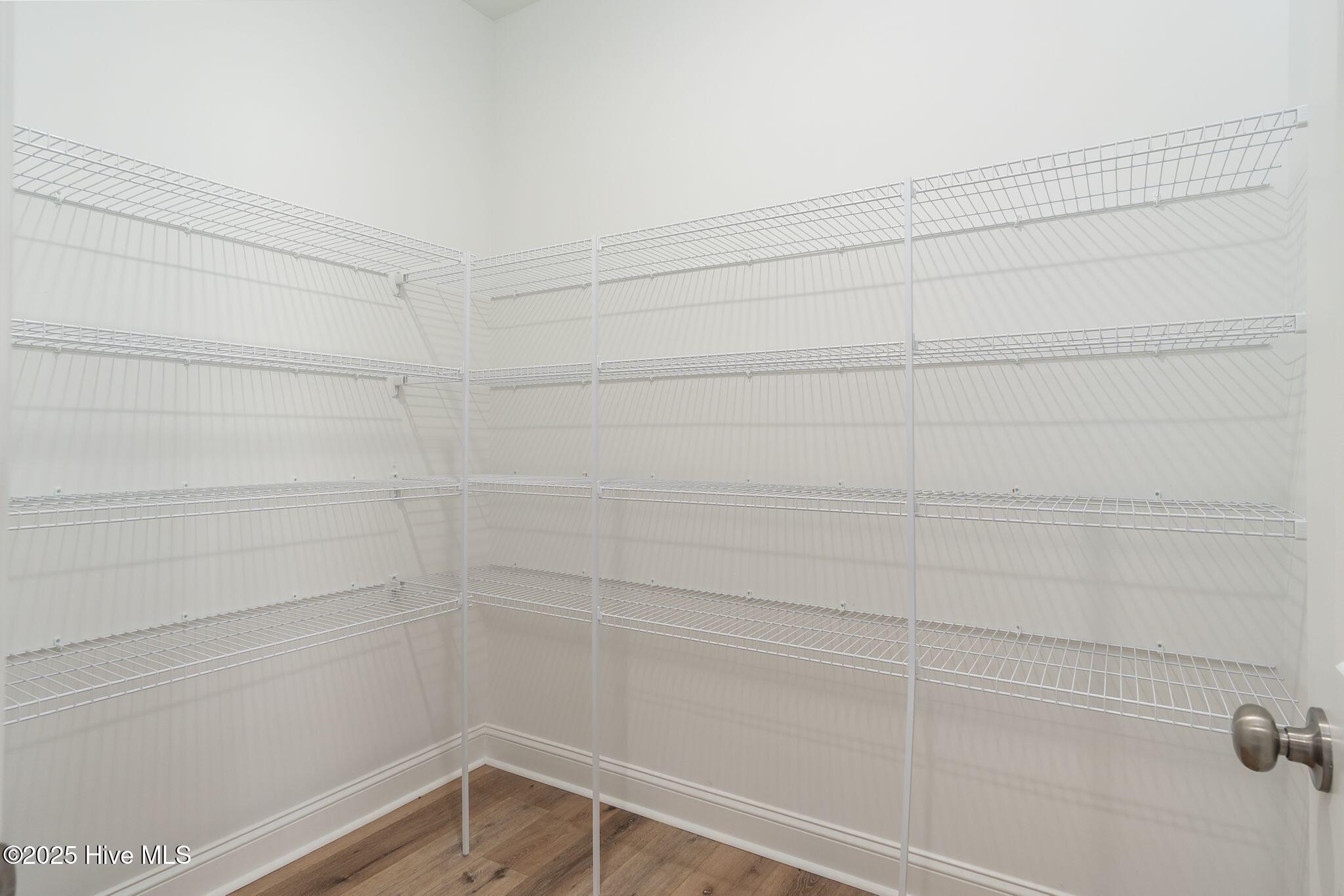 100496032 | Photo 21