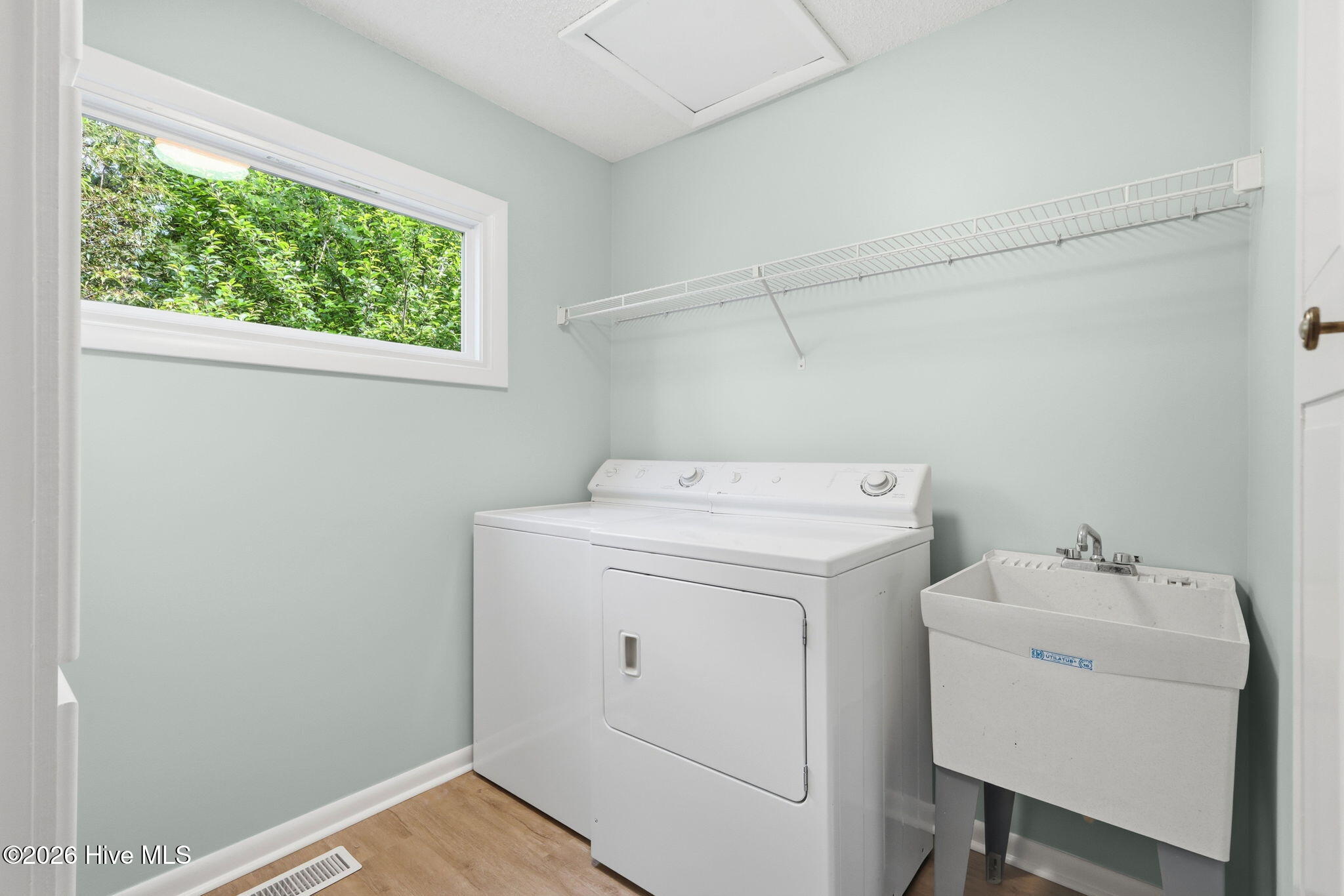 304 Lord Granville Drive,Morehead City
