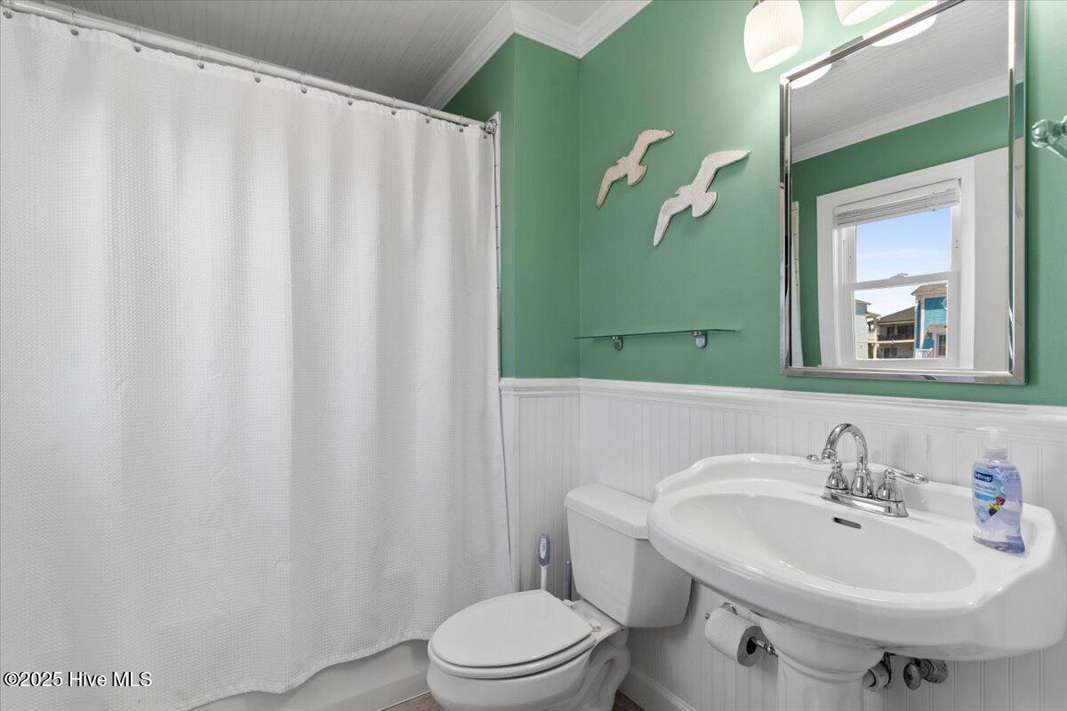 100513648 | Photo 41