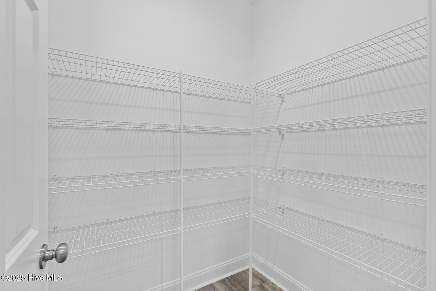 100469992 | Photo 14