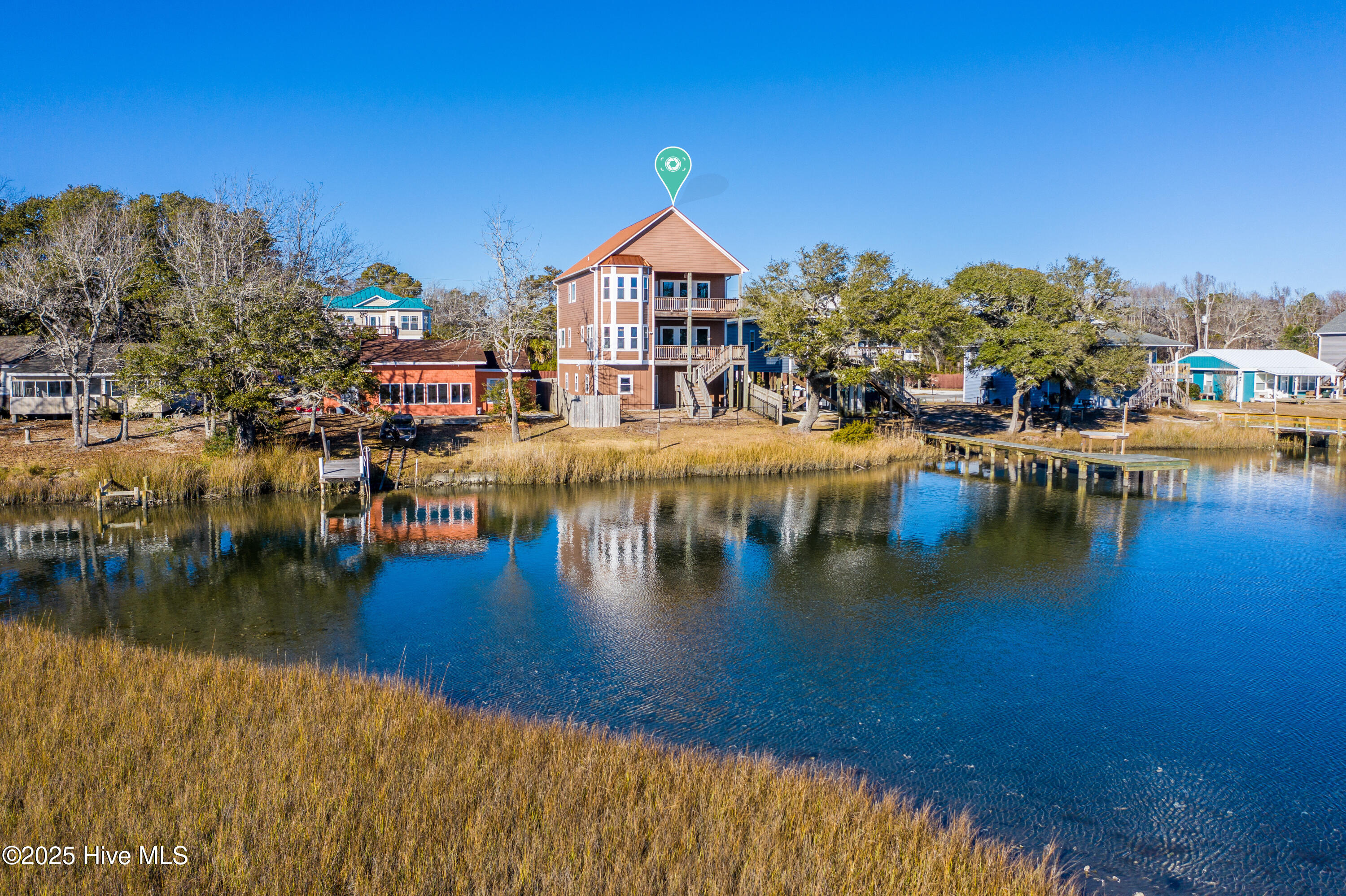 100527440 | Photo 48