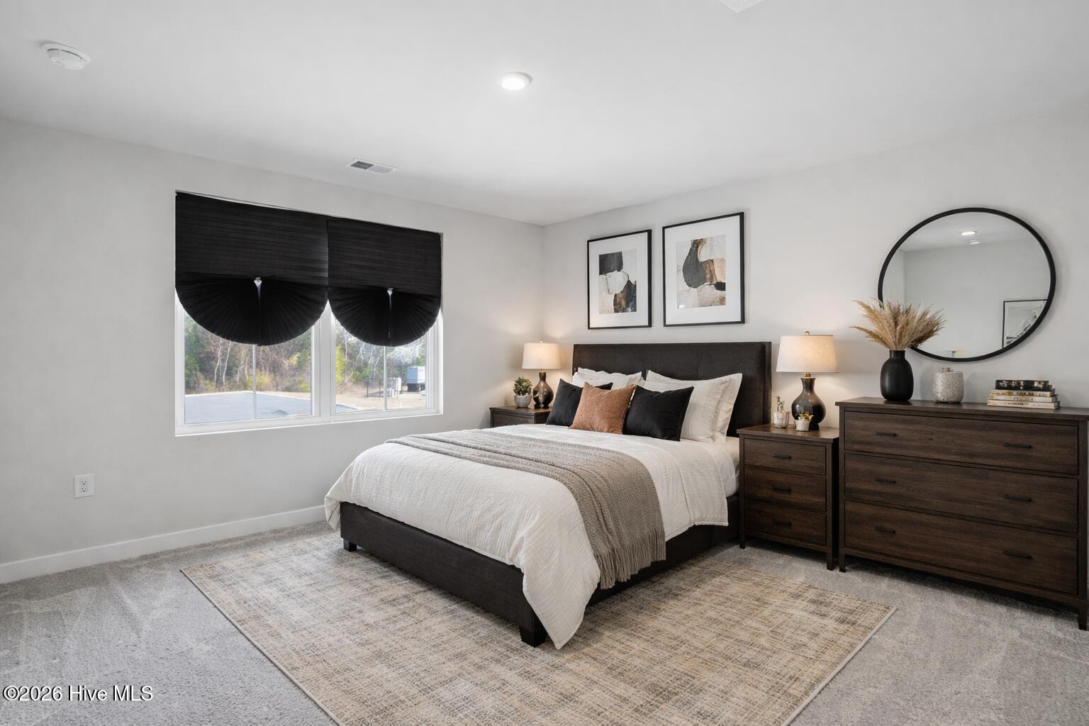 100559219 | Photo 17