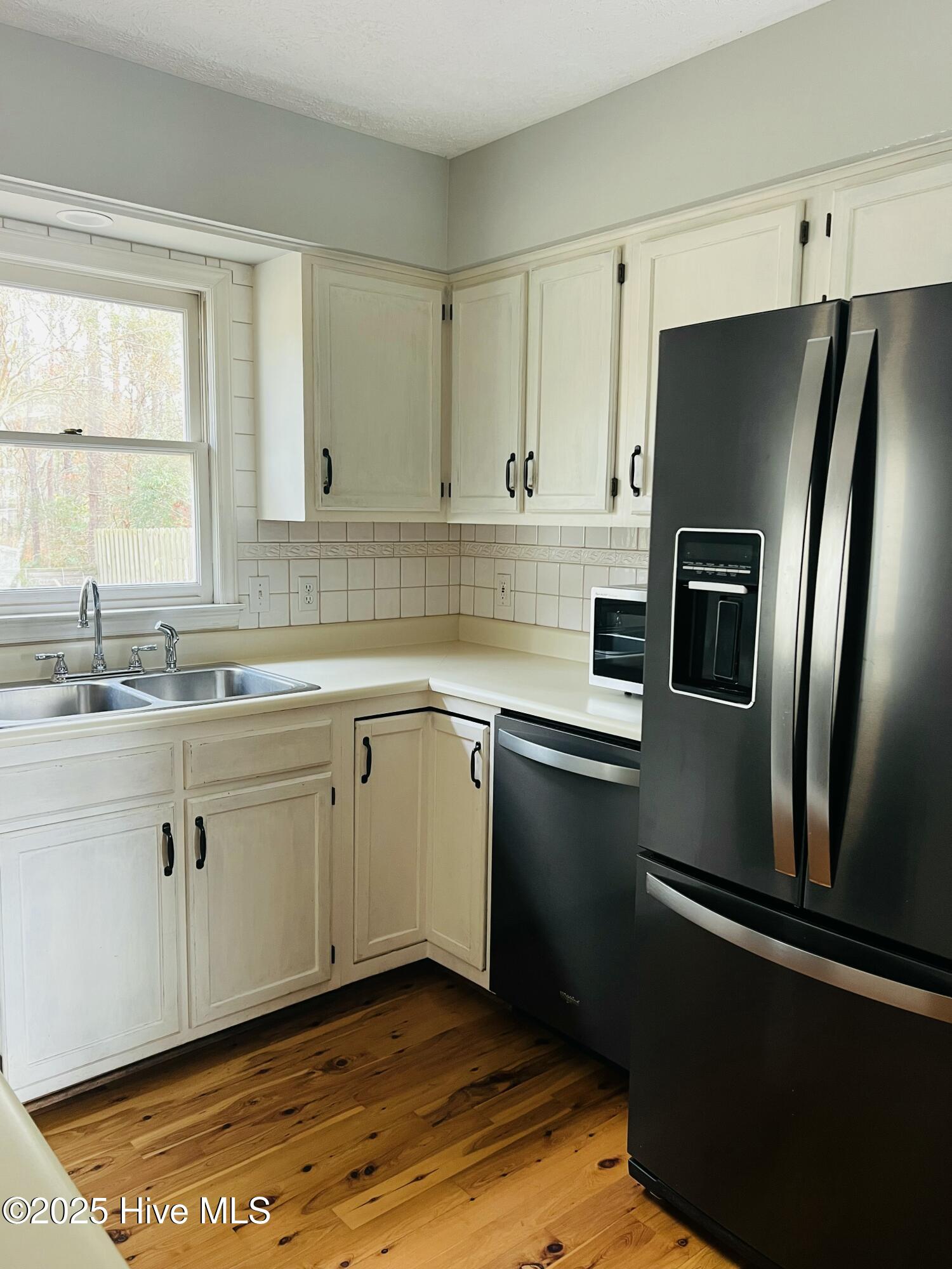 100544545 | Photo 16