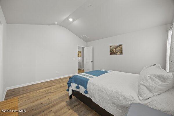 100561159 | Photo 14