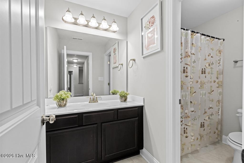 100565608 | Photo 27