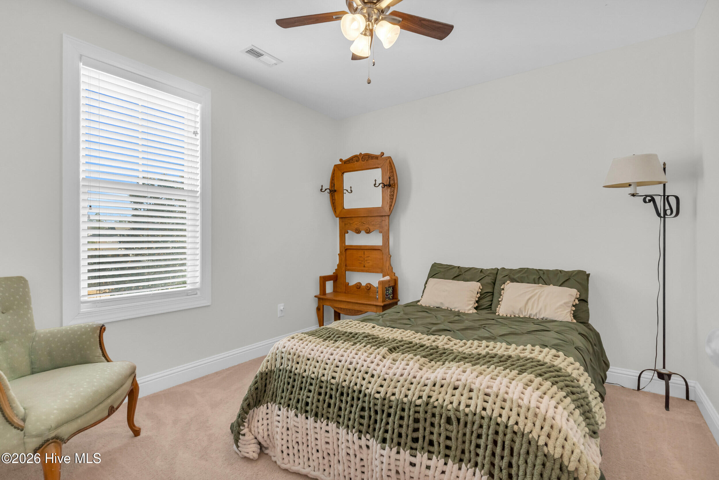 100551550 | Photo 21