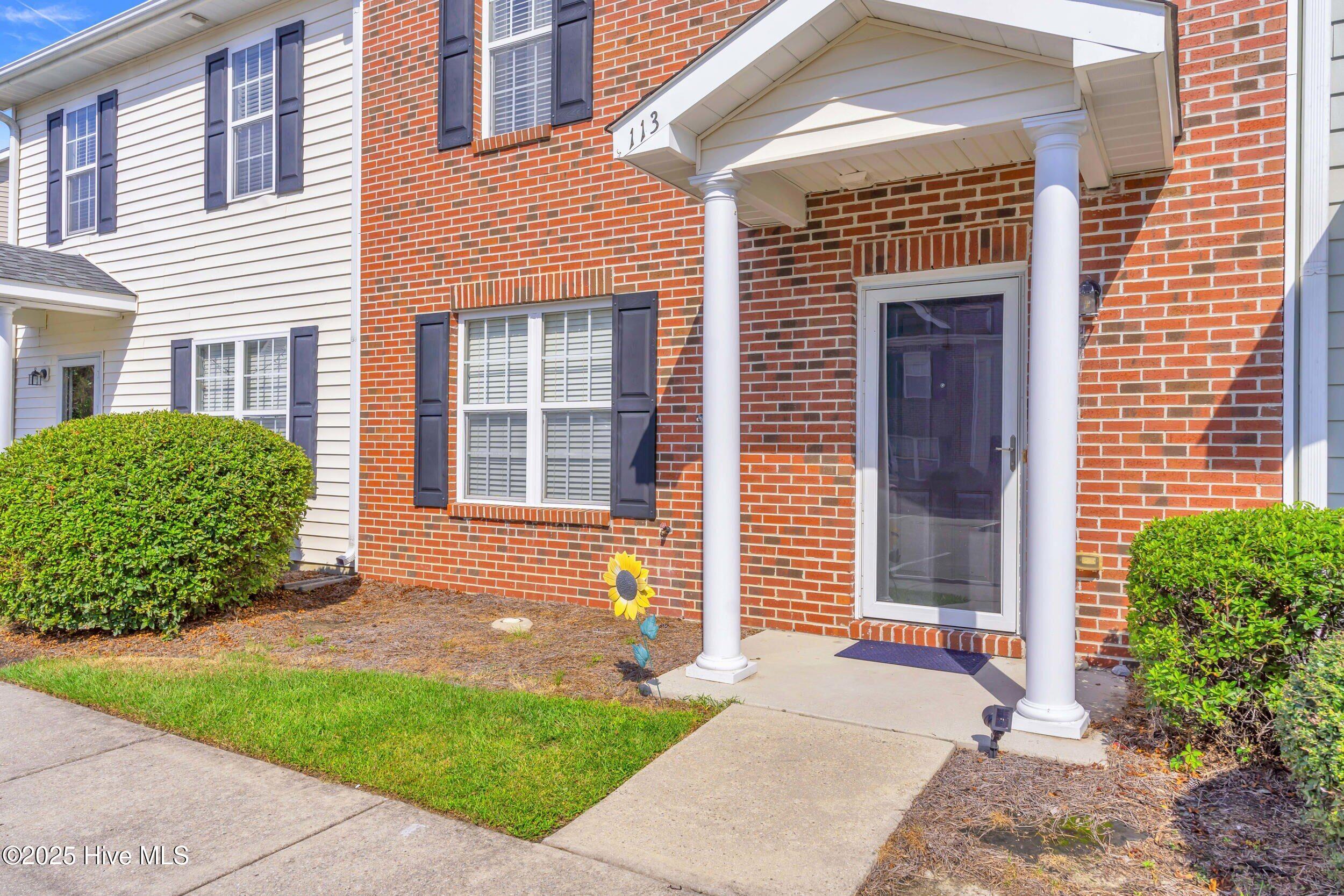 Homes for sale in Leland, NC | 113 Lincoln Pl Cir, Leland, NC 28451 | MLS# 100527386