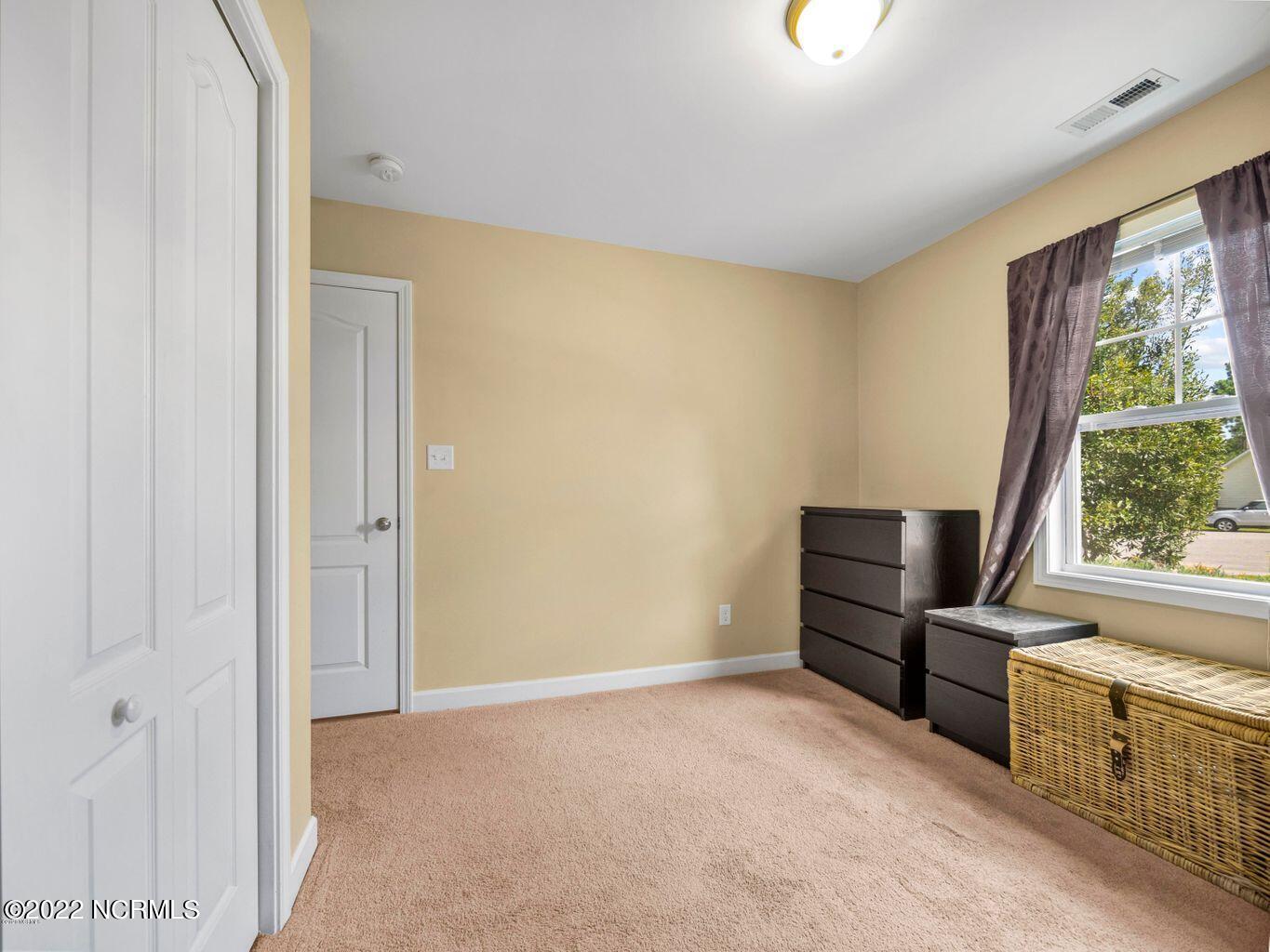 100559419 | Photo 25