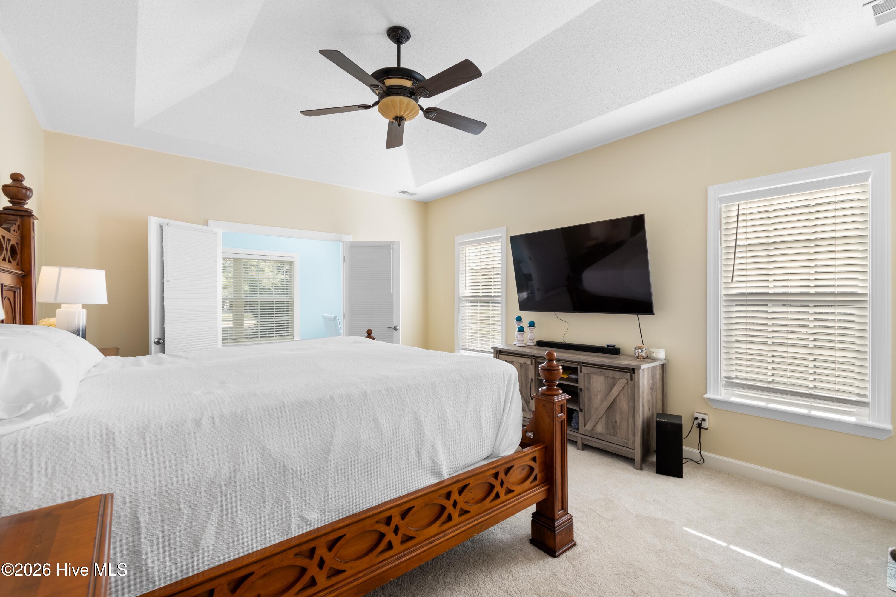 100564906 | Photo 24