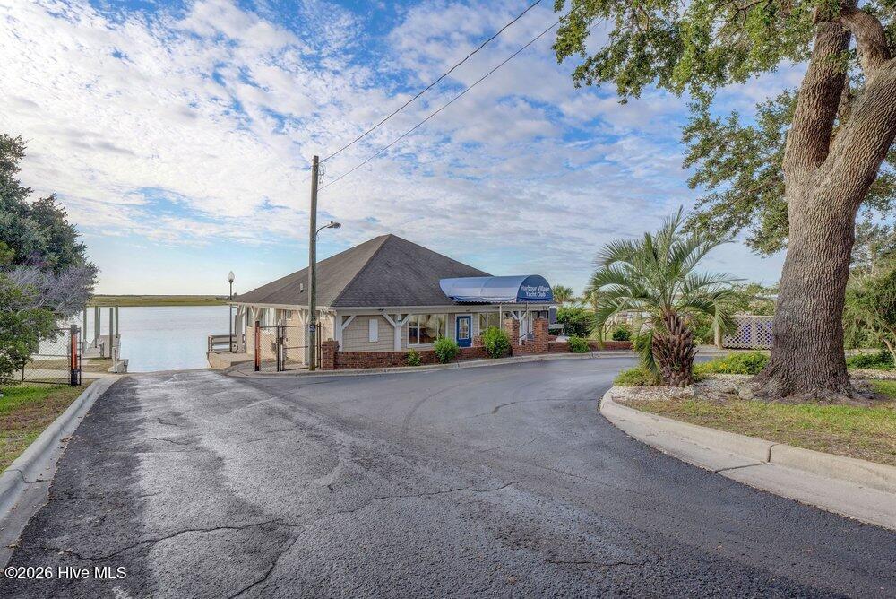 100567280 | Photo 73