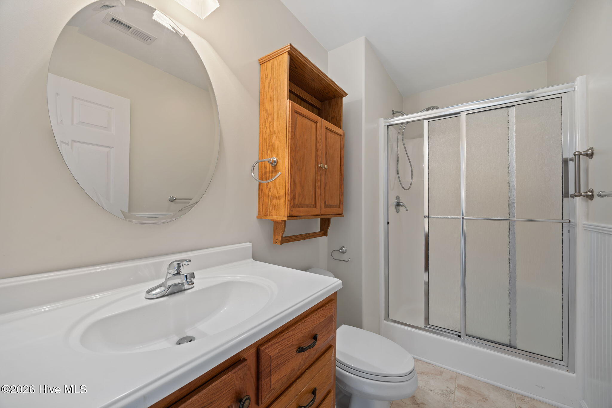 100560523 | Photo 27