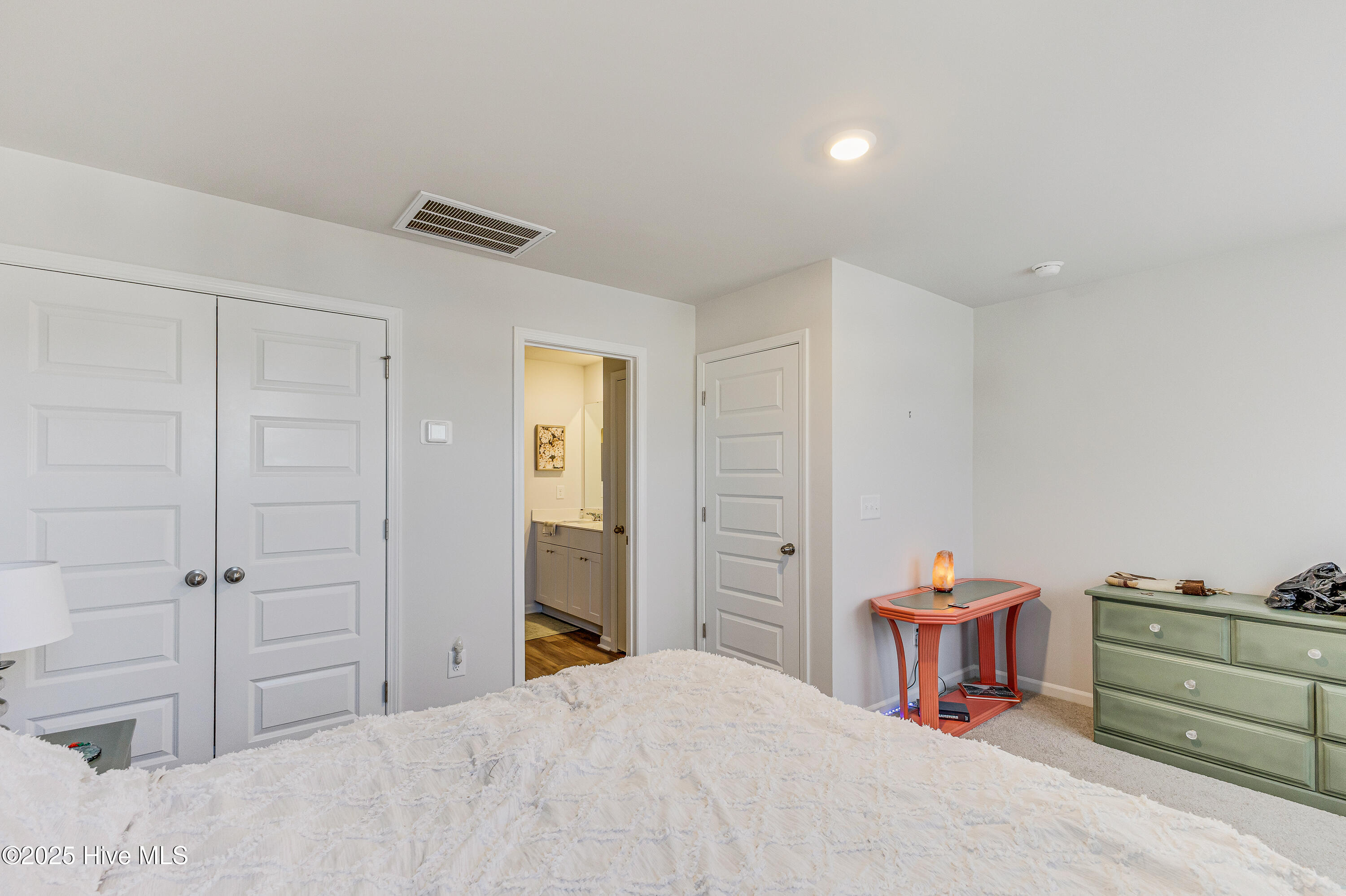 100552248 | Photo 20