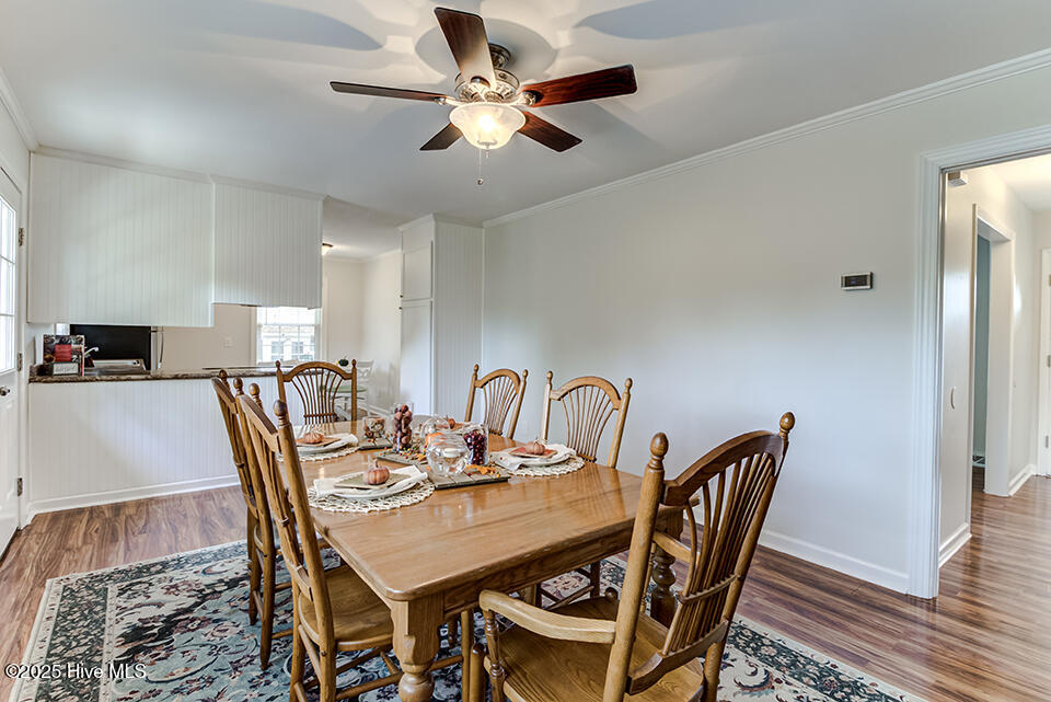 100535160 | Photo 12