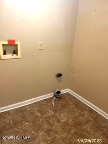 100537486 | Photo 16