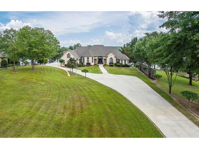 1060 Mohawk Drive, Lincolnton, GA 30817 Listing Photo  4