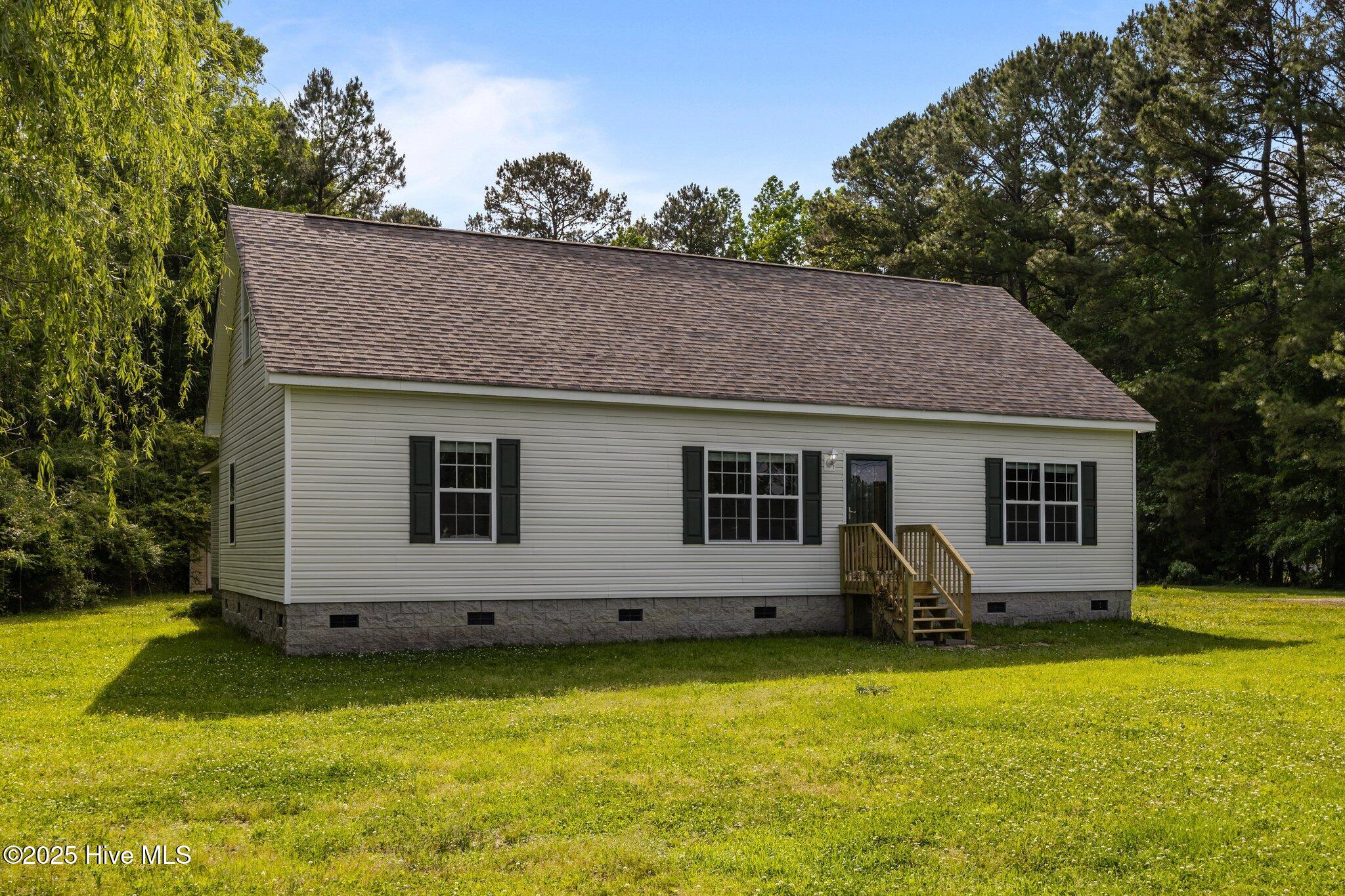 100550803 | Photo 45