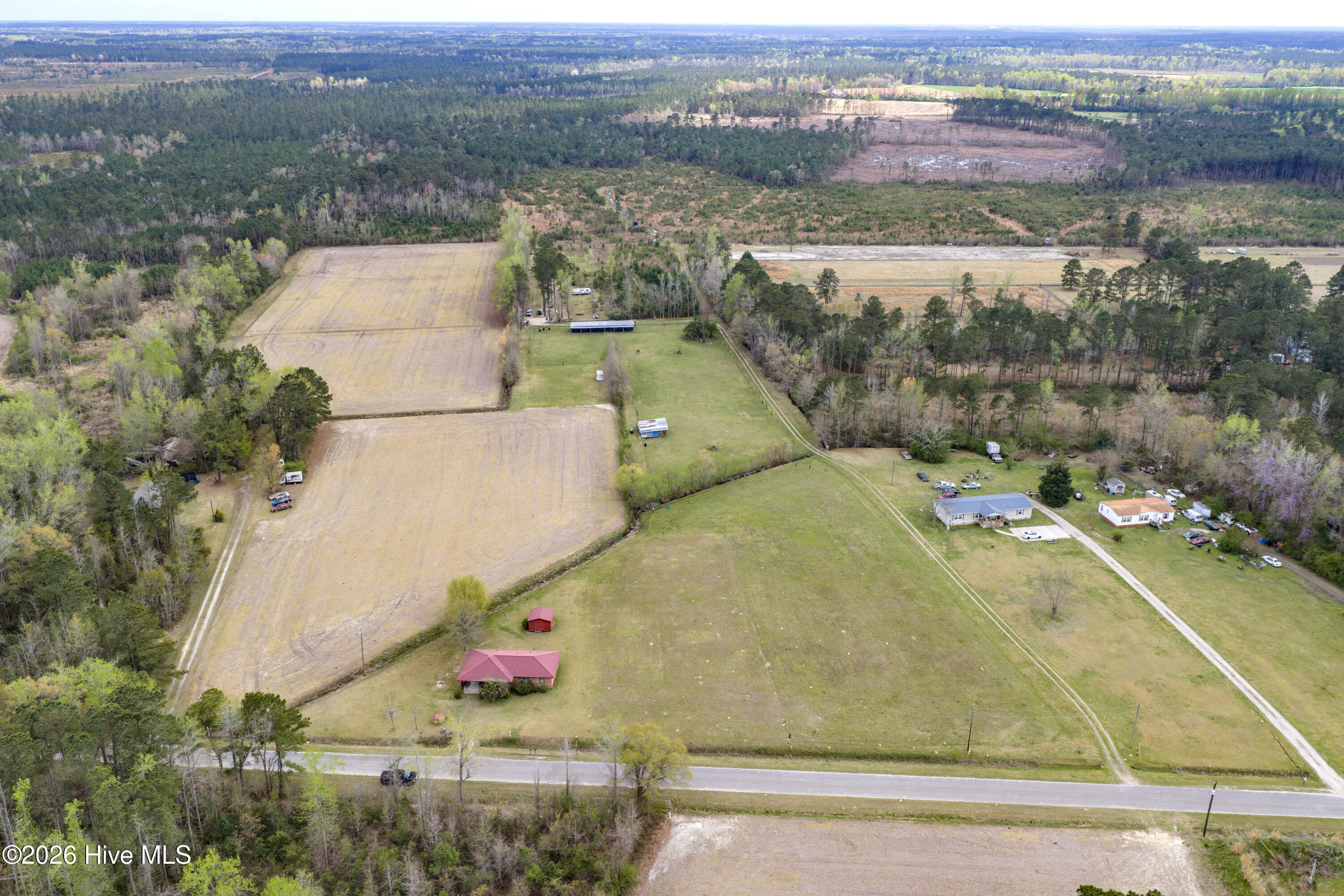 100562907 | Photo 11