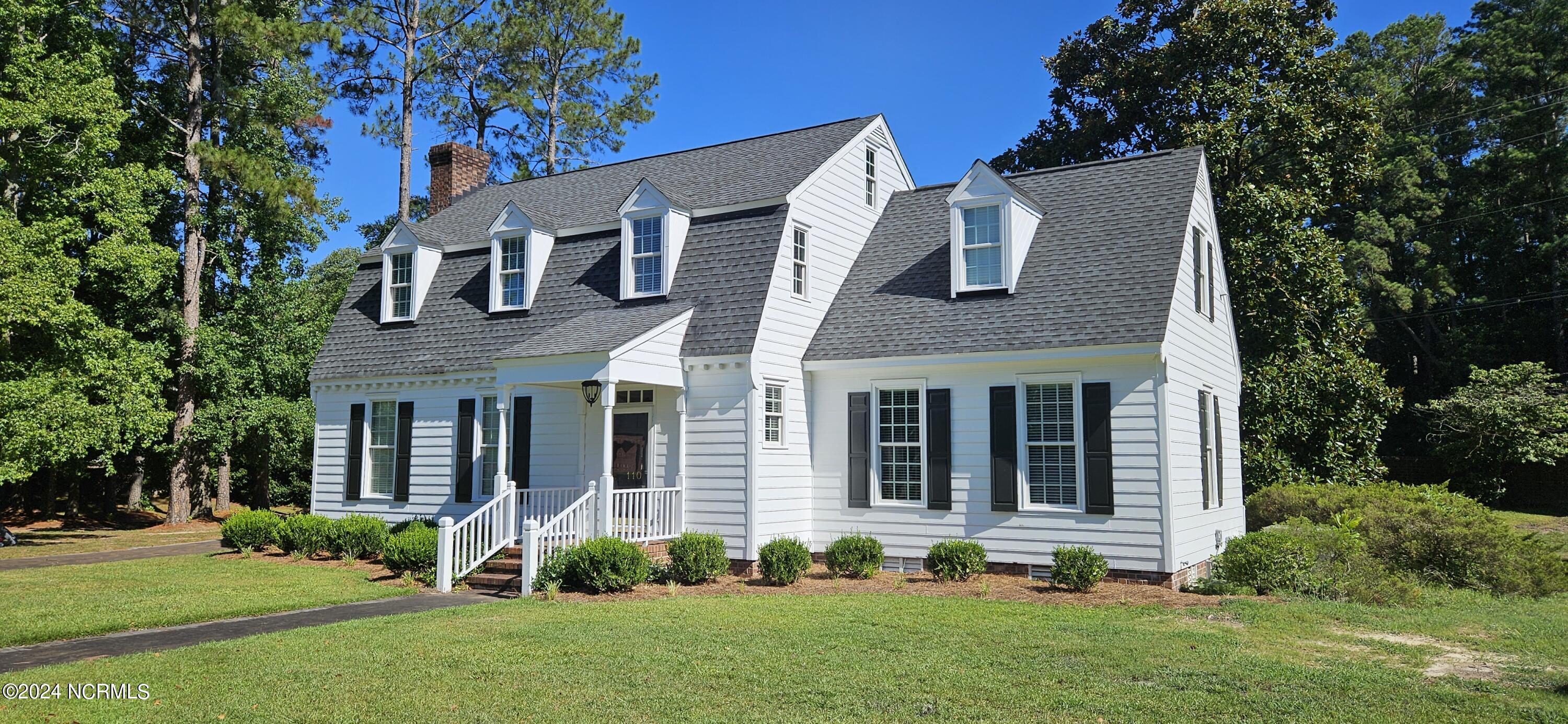 Exterior photo of 110 Foxcroft Drive, Clinton, NC 28328. MLS: 100595044