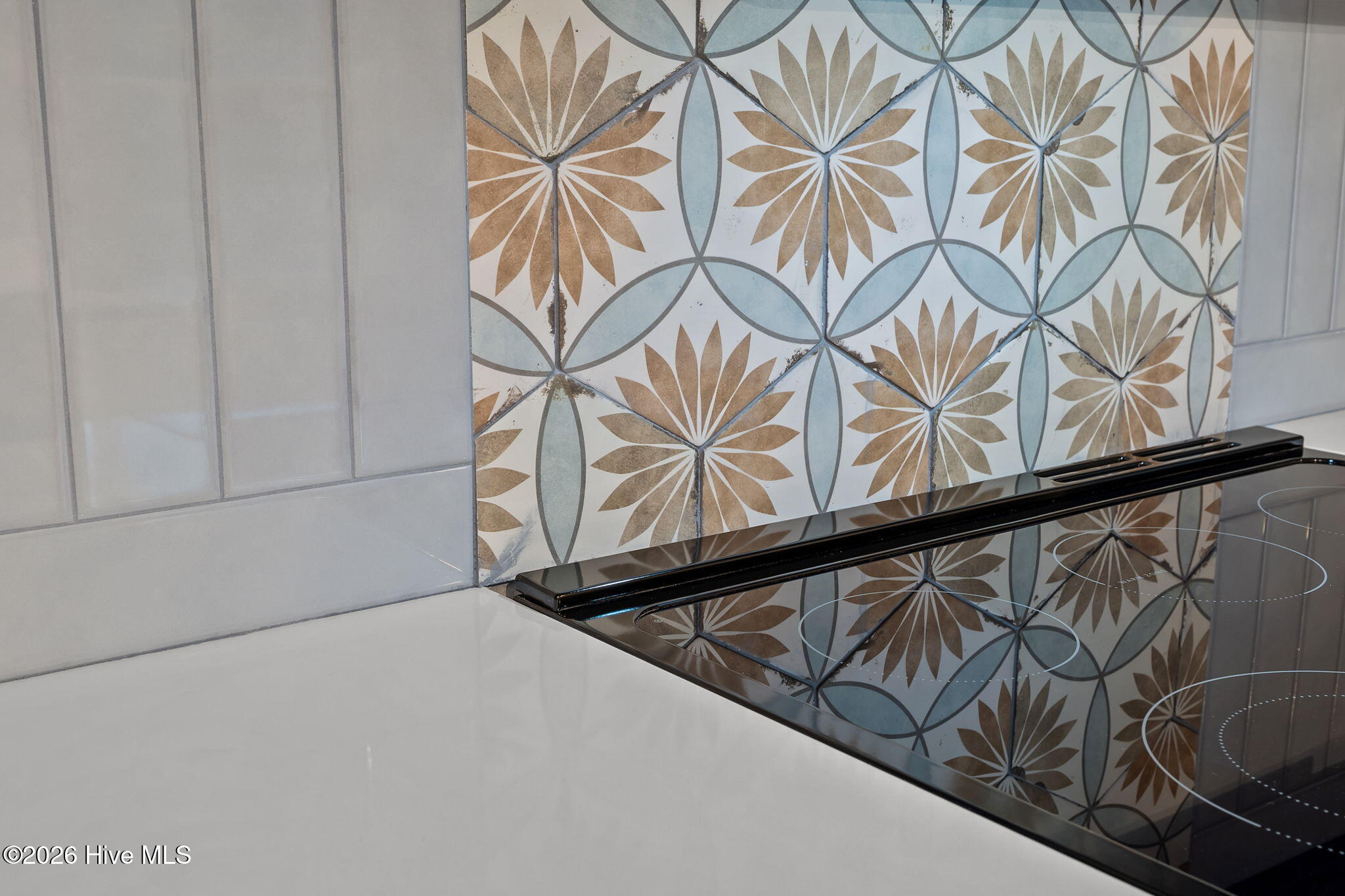 100557203 | Photo 20