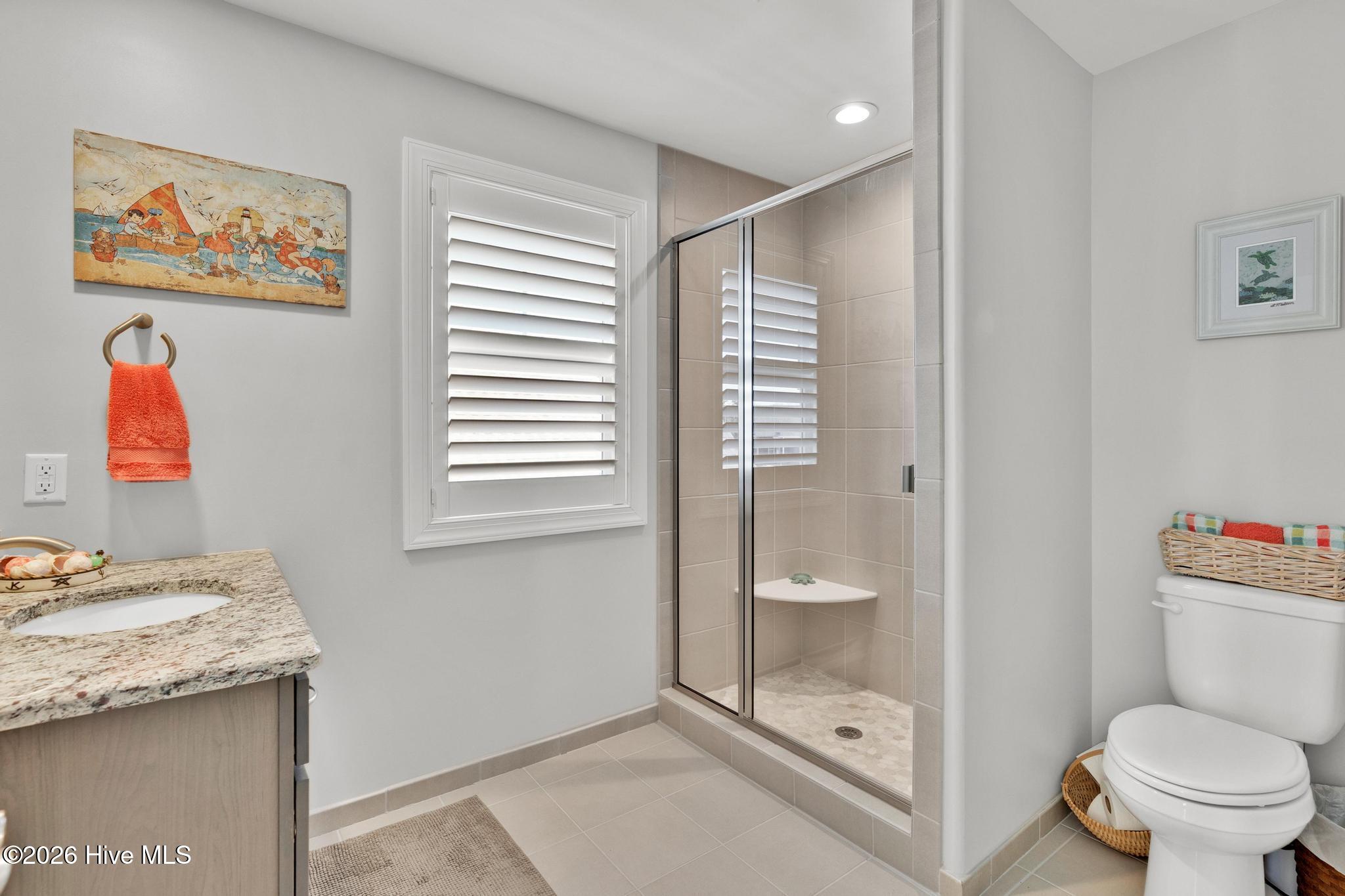 100555109 | Photo 28