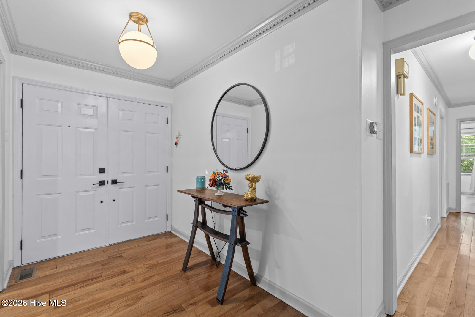 100569871 | Photo 10