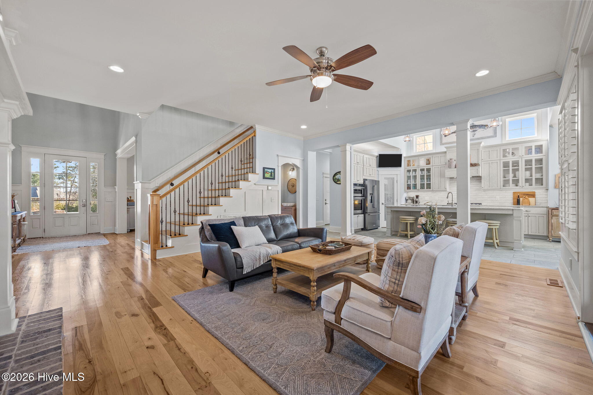 100554318 | Photo 15