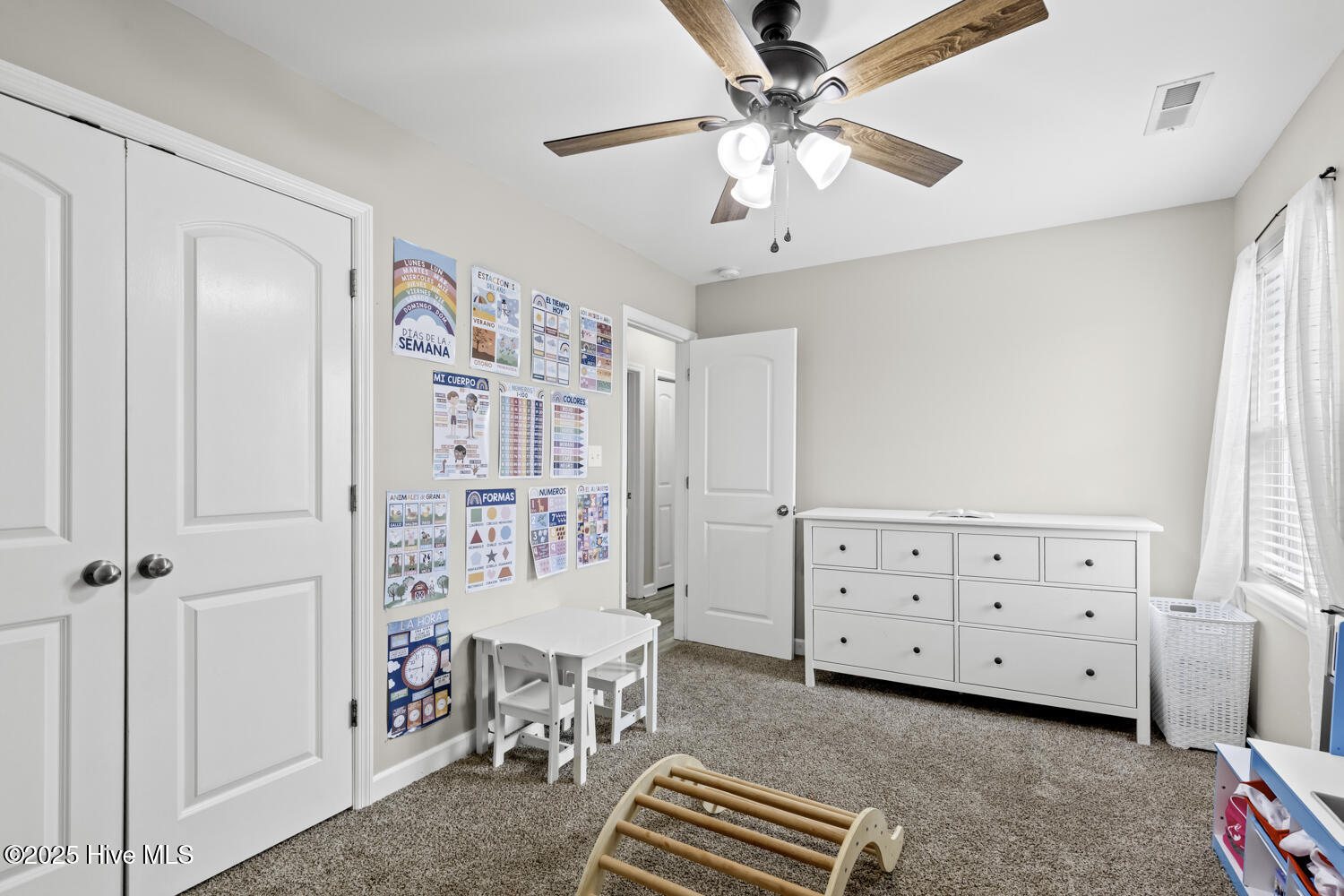 100540341 | Photo 17