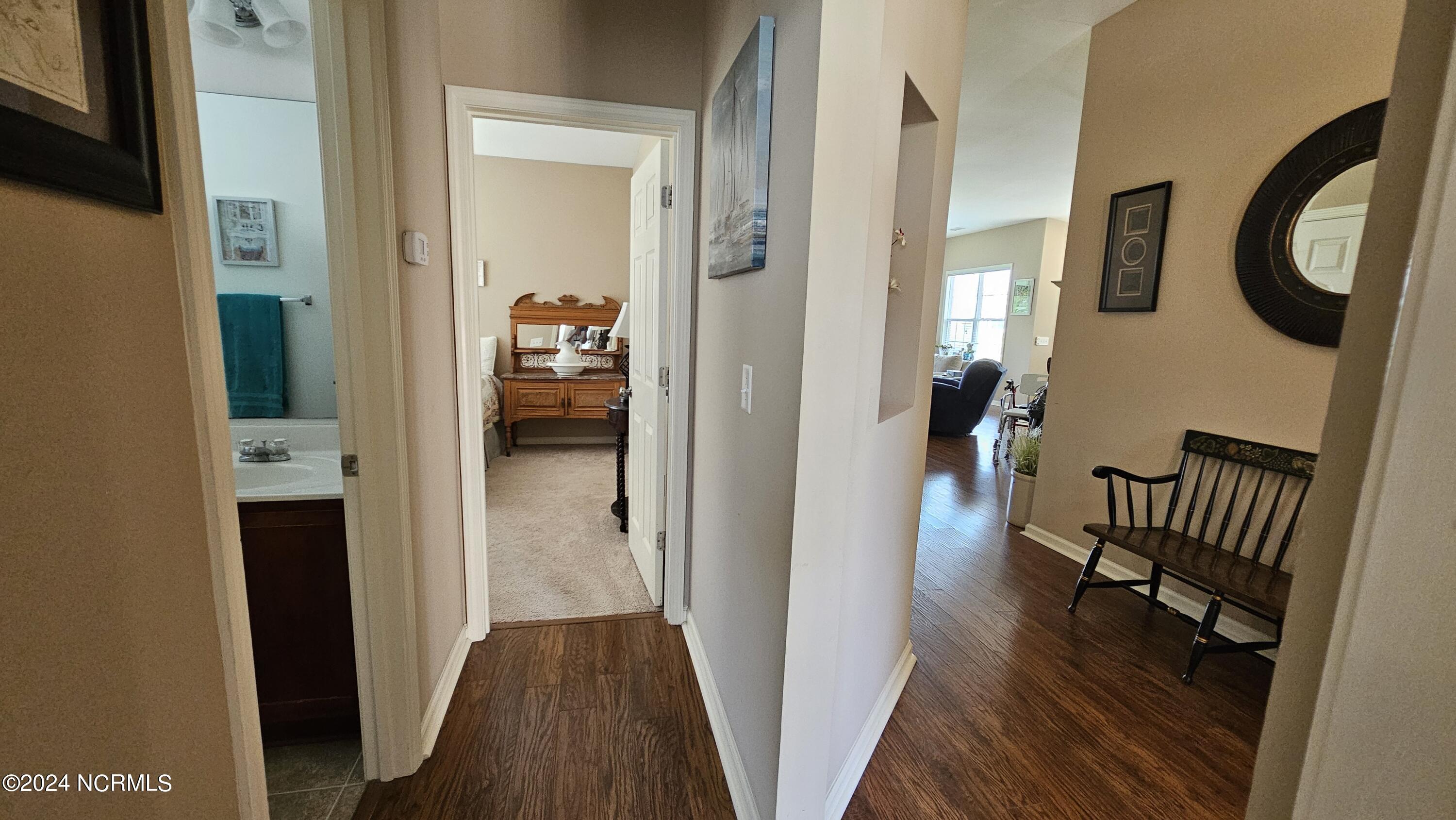 100565741 | Photo 15