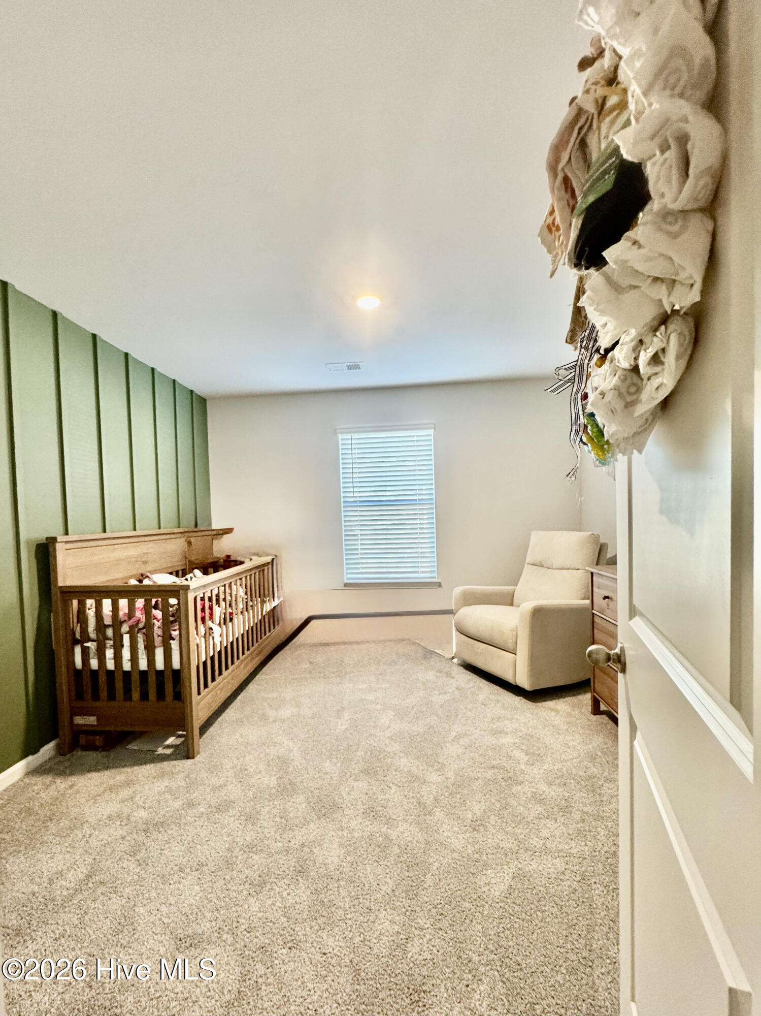 100558914 | Photo 17