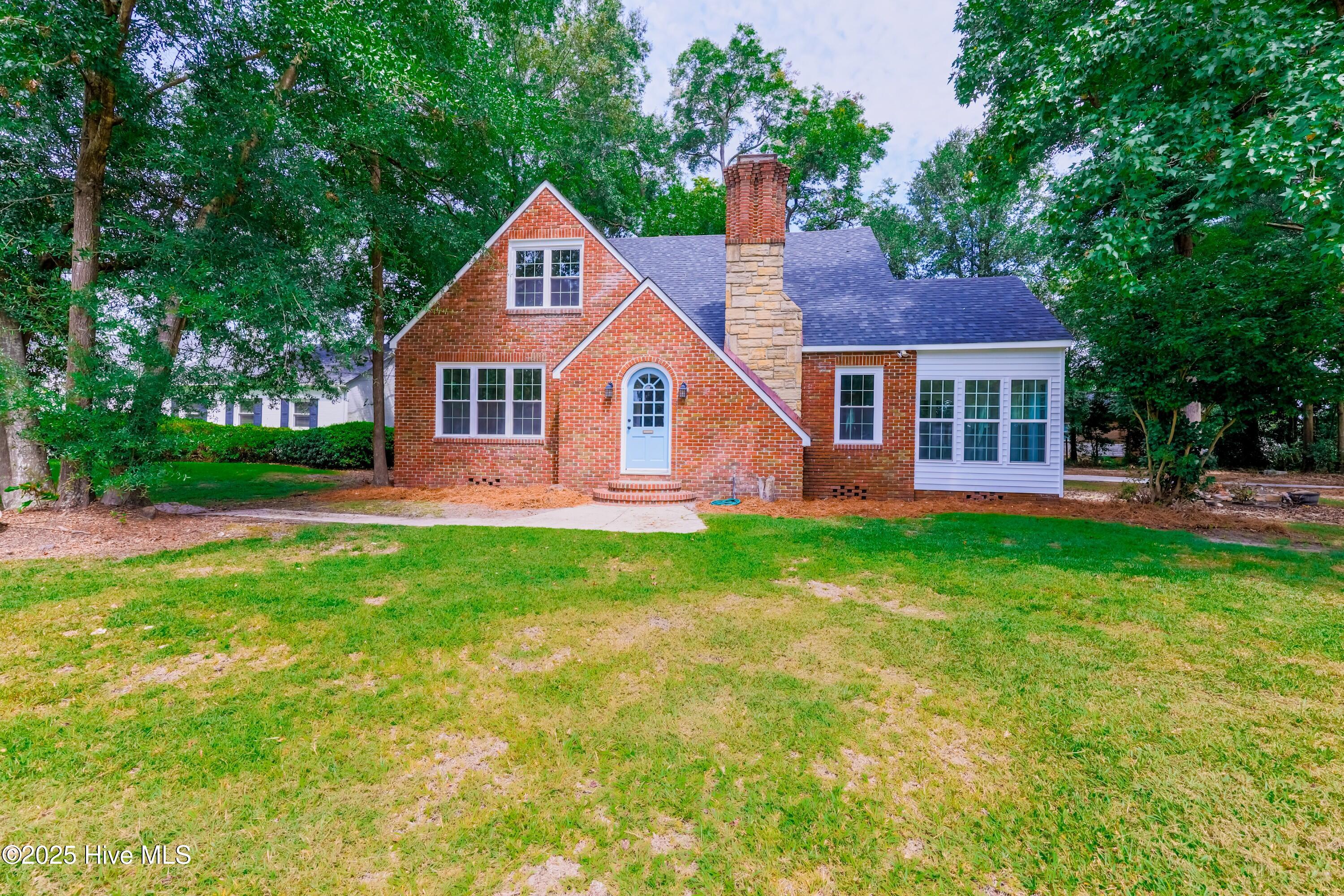 Property at 513 Main Street