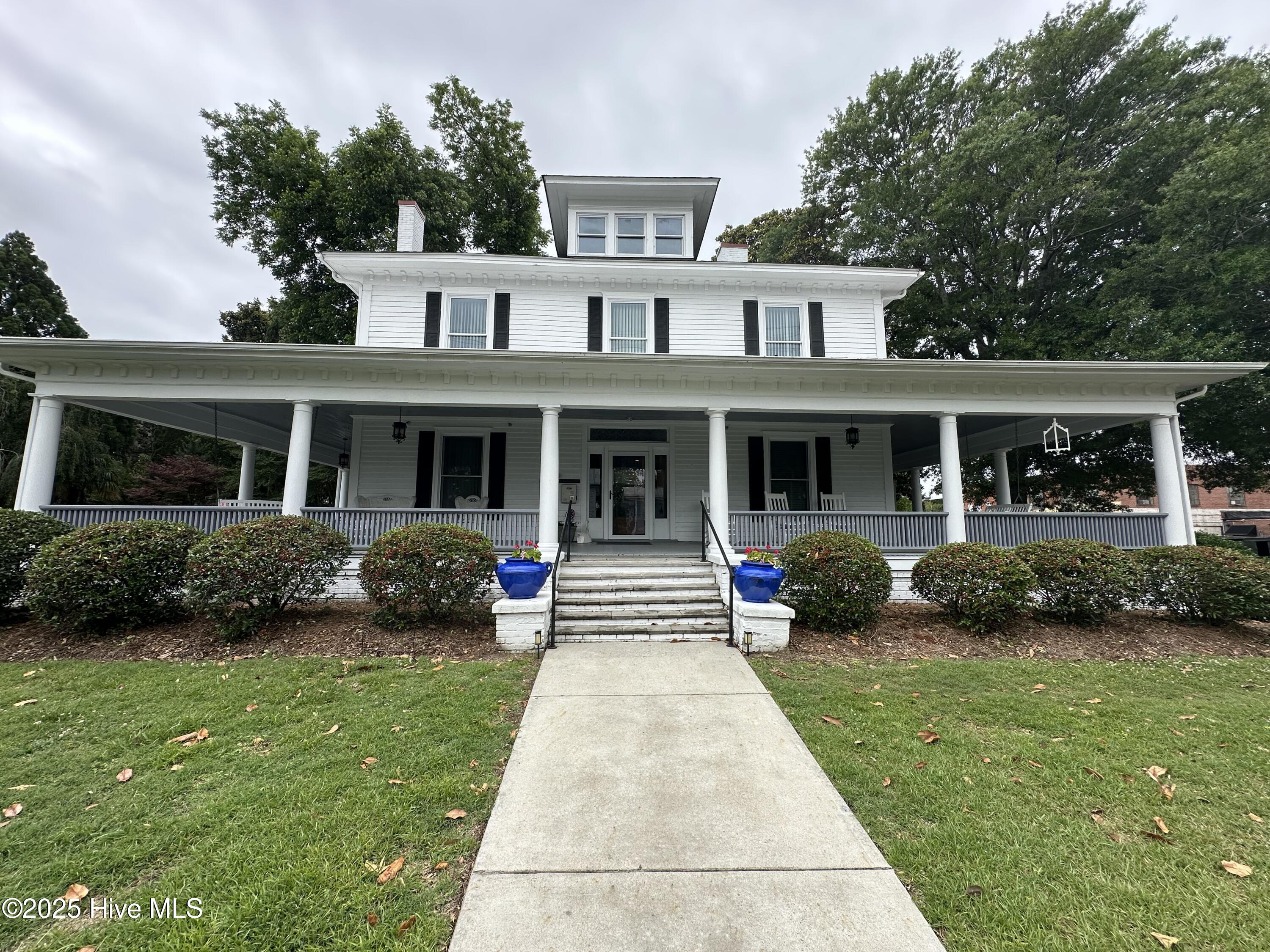 Property at 121 2nd Street