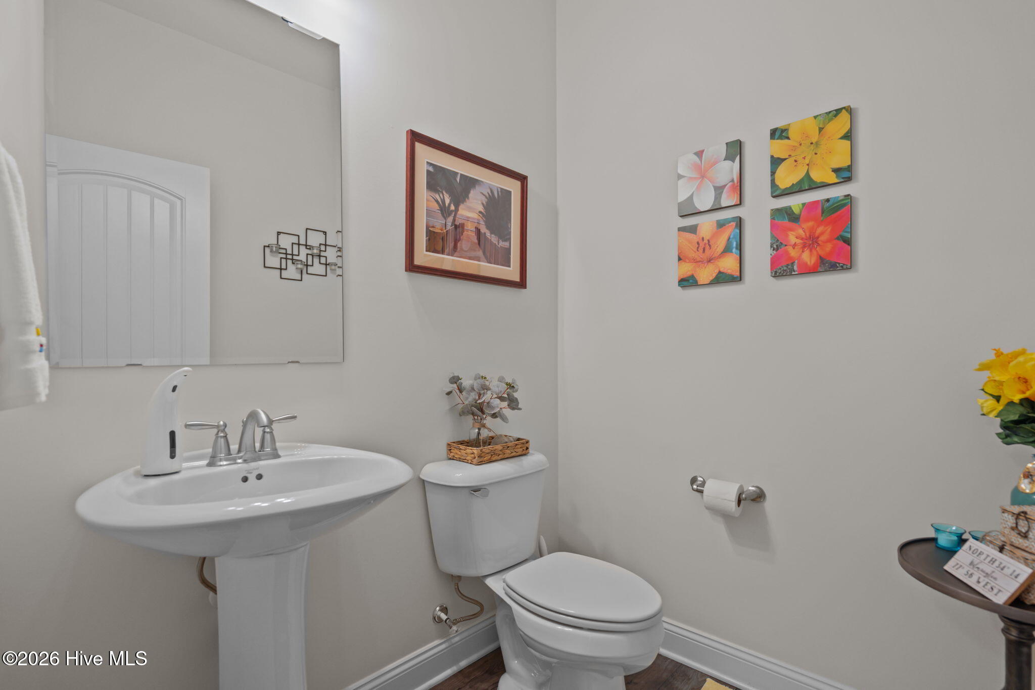 100548714 | Photo 17