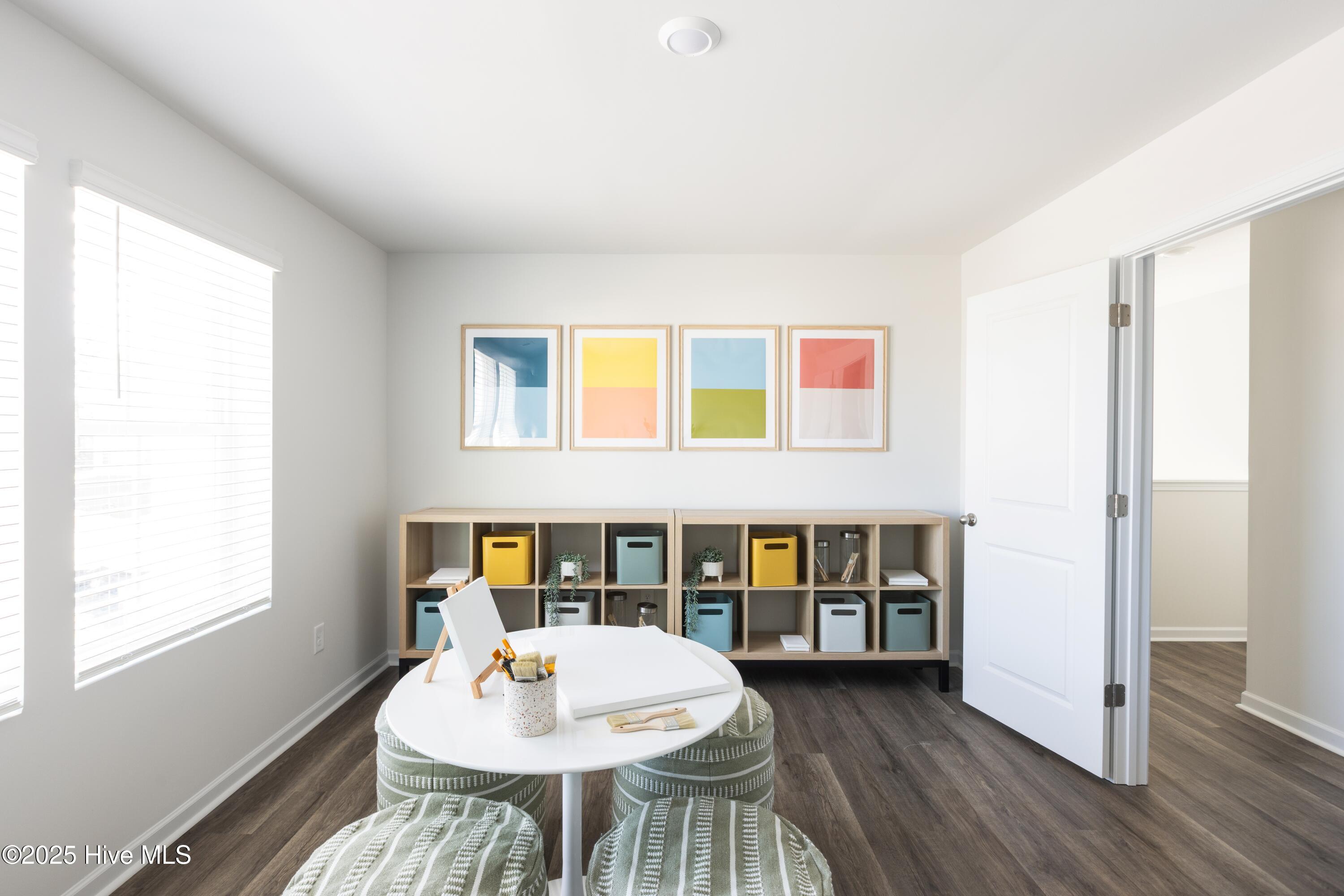 100529381 | Photo 22