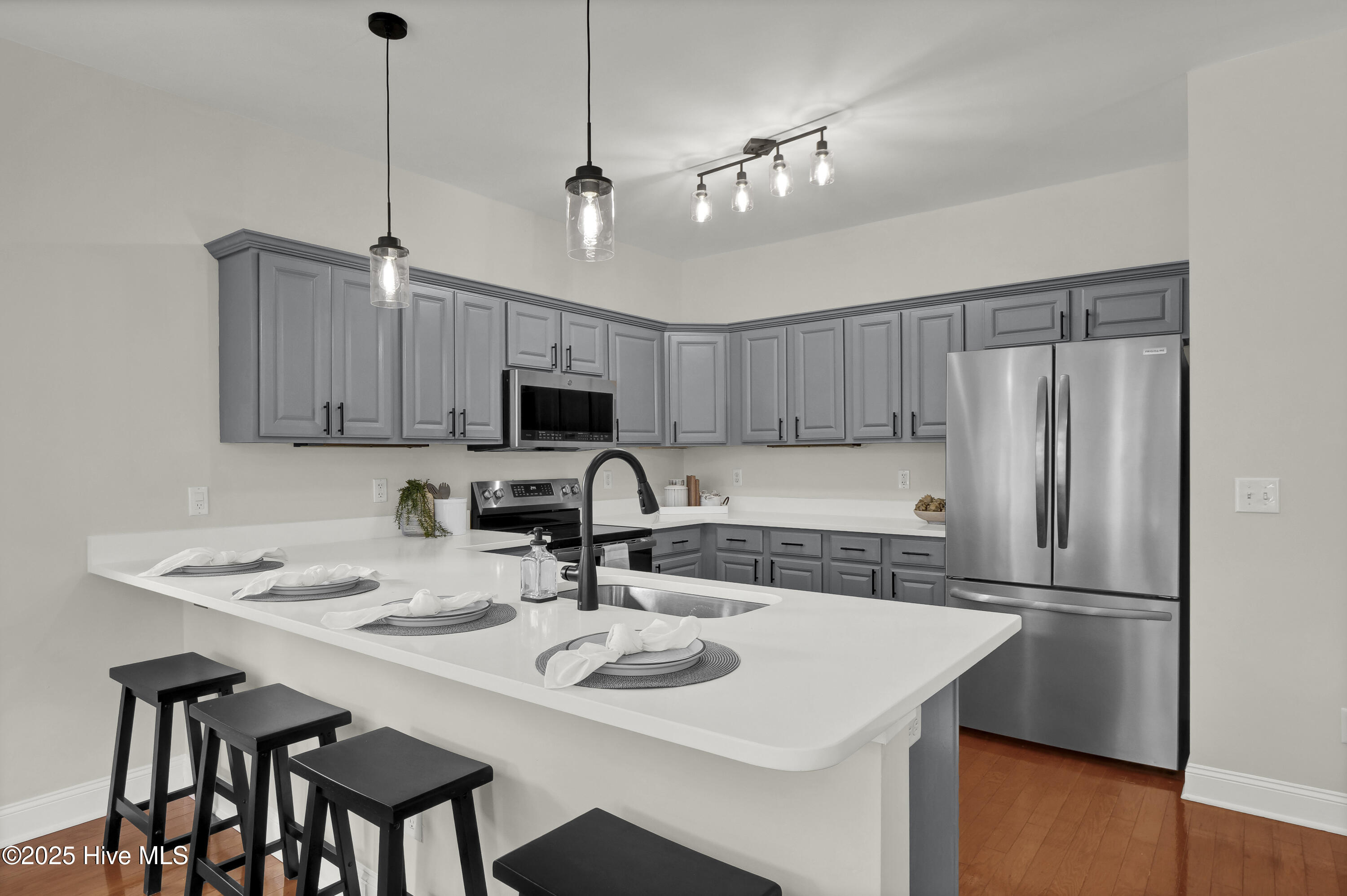 100546449 | Photo 10