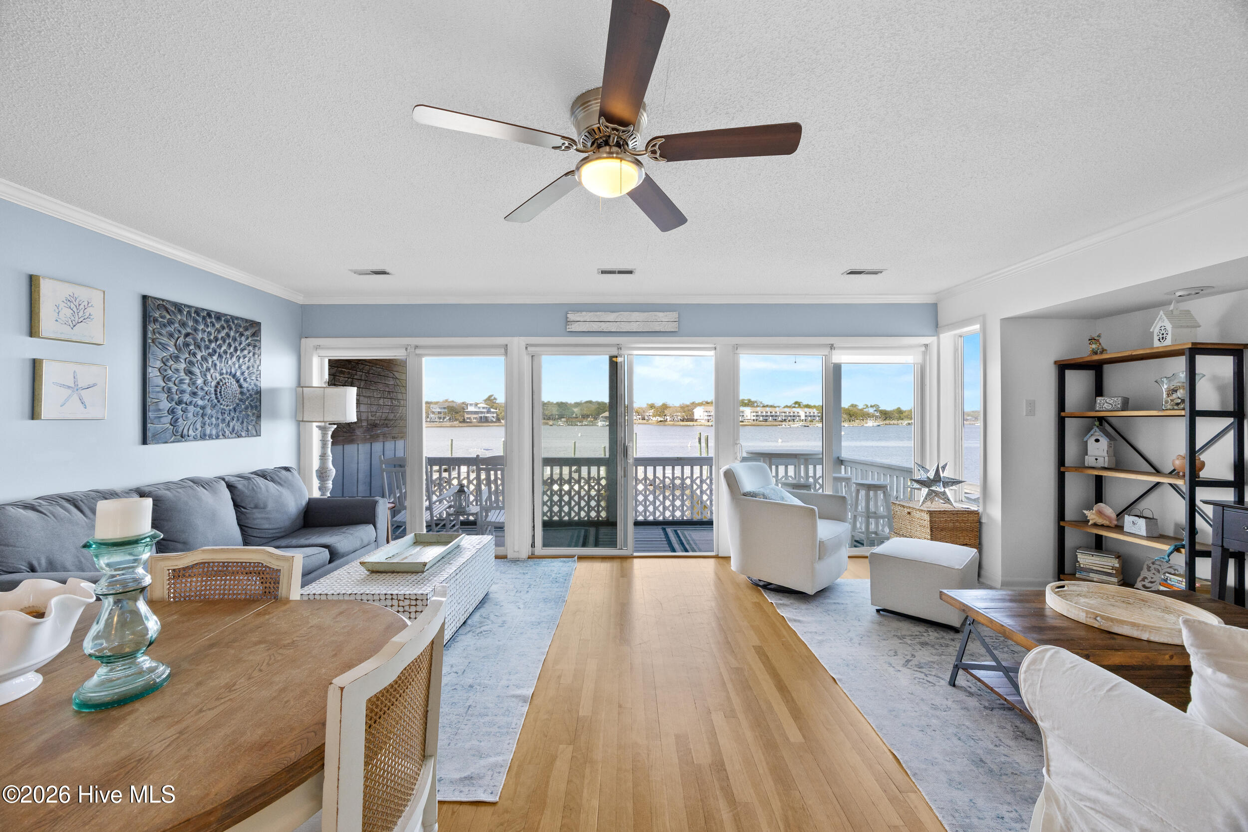 100559474 | Photo 29